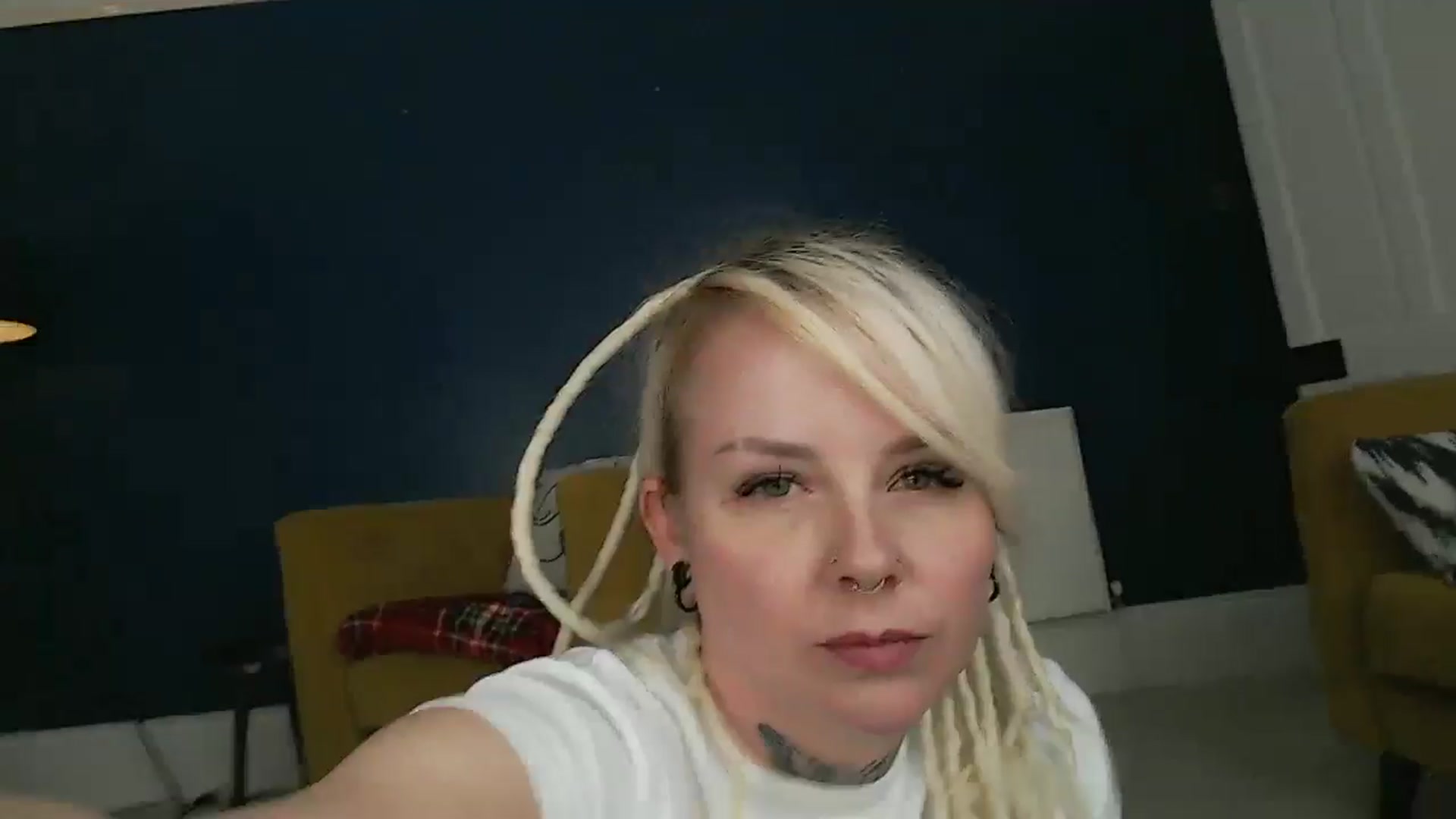 Gallery image thumbnail from pixieDread's myfreecams stream on, 03/27/2025, 12:54 image 15 of 20