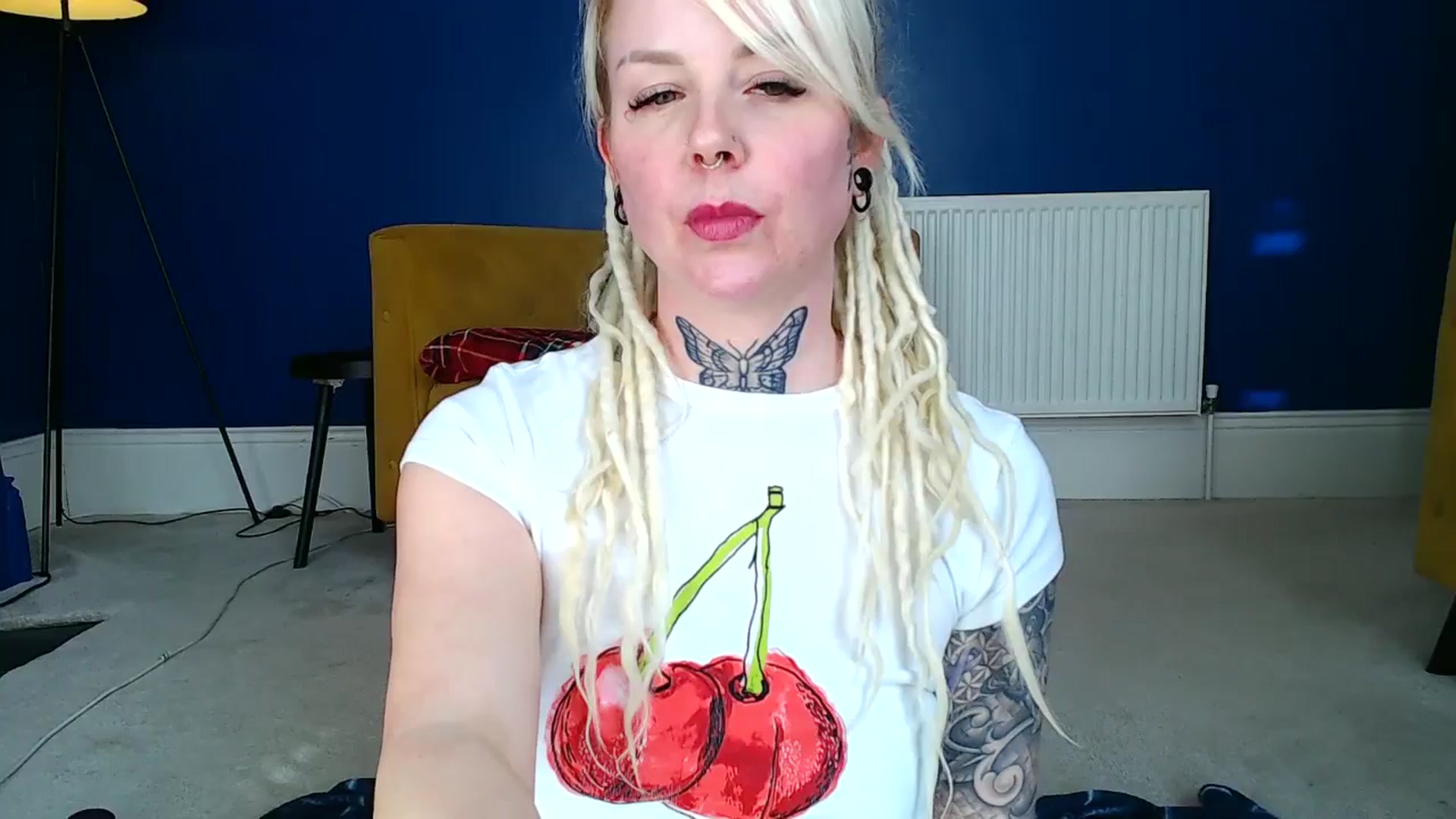 Gallery image thumbnail from pixieDread's myfreecams stream on, 03/27/2025, 14:30 image 1 of 20