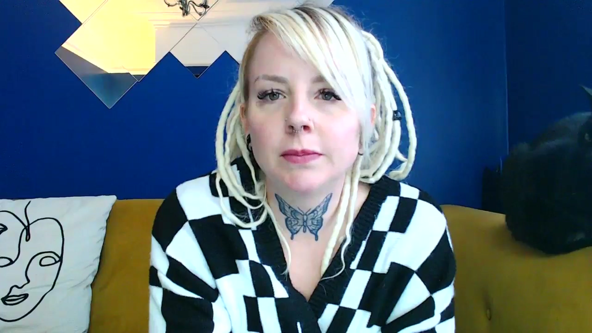 Gallery image thumbnail from pixieDread's myfreecams stream on, 03/31/2025, 10:39 image 15 of 20