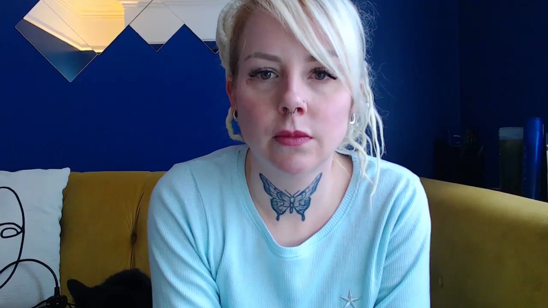 Gallery image thumbnail from pixieDread's myfreecams stream on, 04/03/2025, 12:03 image 16 of 20