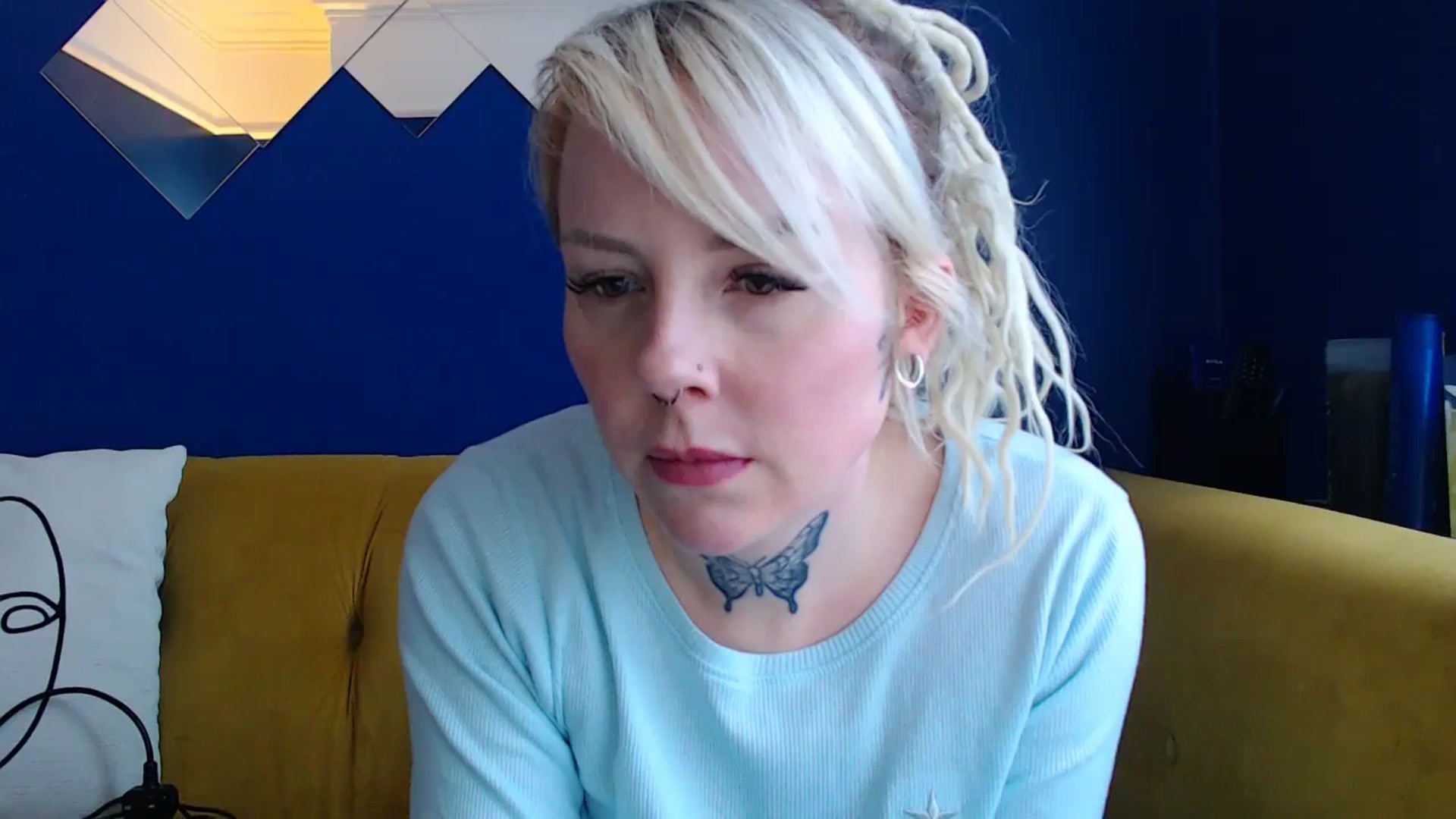 Gallery image thumbnail from pixieDread's myfreecams stream on, 04/03/2025, 12:03 image 1 of 20