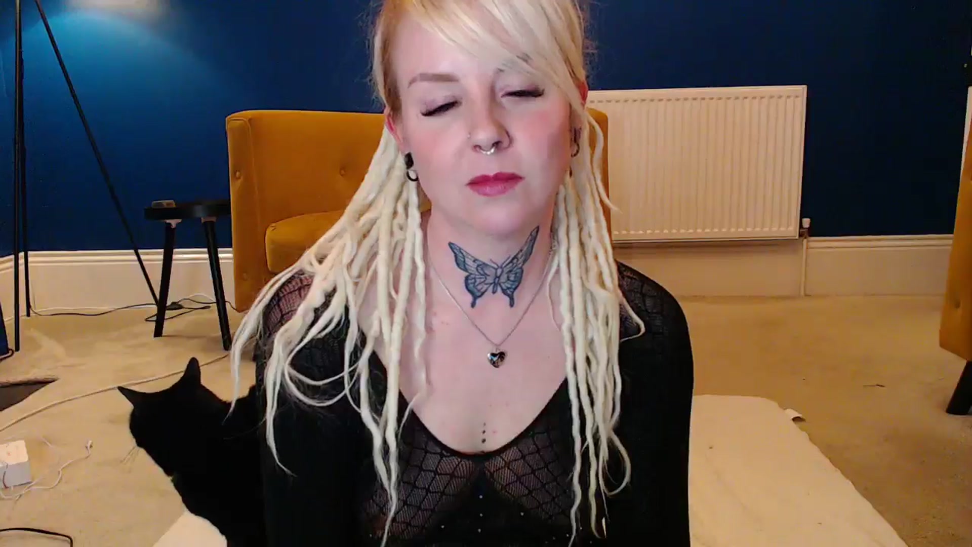 Gallery image thumbnail from pixieDread's myfreecams stream on, 04/09/2025, 22:51 image 7 of 20