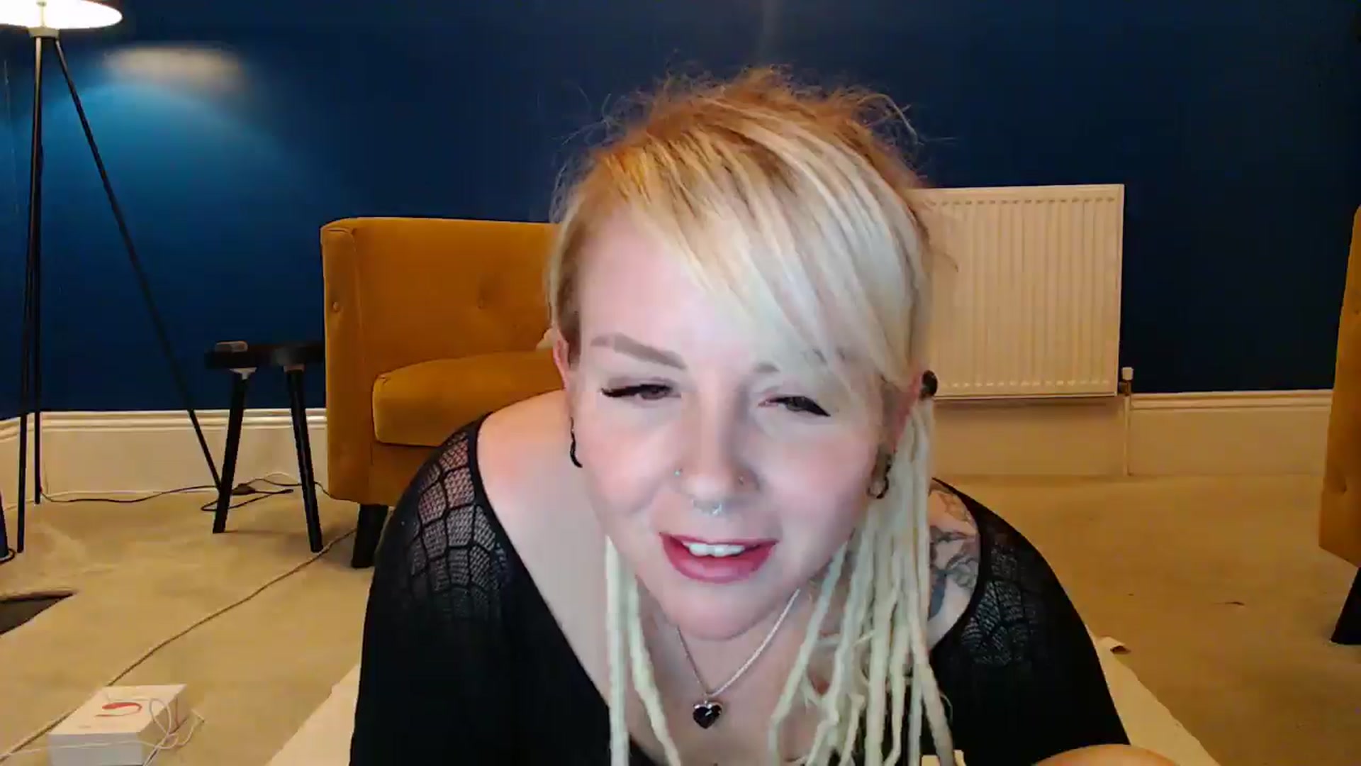 Gallery image thumbnail from pixieDread's myfreecams stream on, 04/09/2025, 22:51 image 12 of 20
