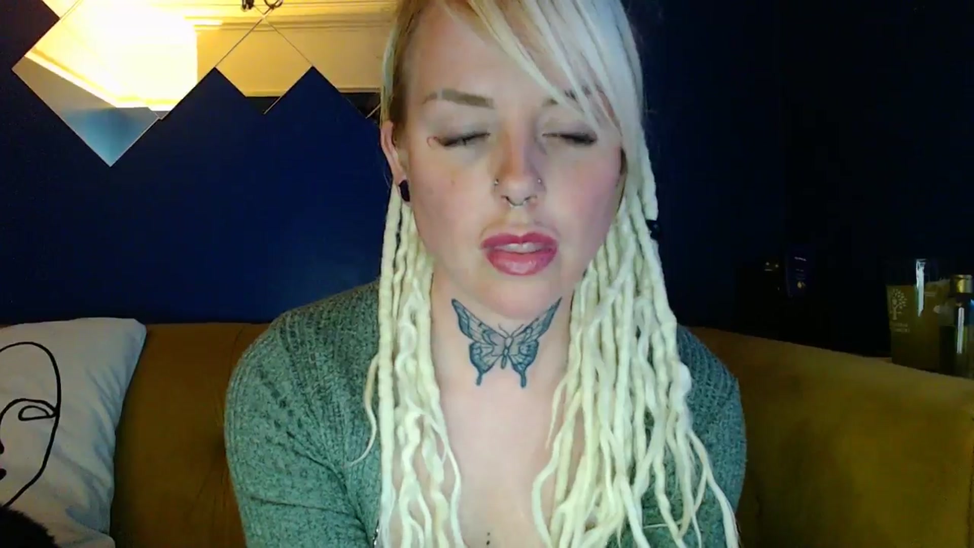 Gallery image thumbnail from pixieDread's myfreecams stream on, 04/25/2025, 19:37 image 4 of 20