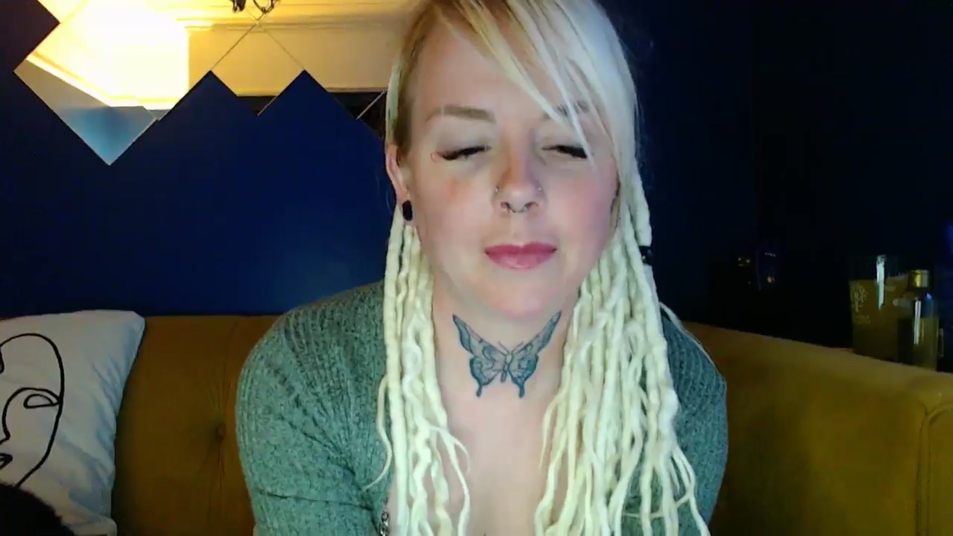 Gallery image thumbnail from pixieDread's myfreecams stream on, 04/25/2025, 19:37 image 3 of 20