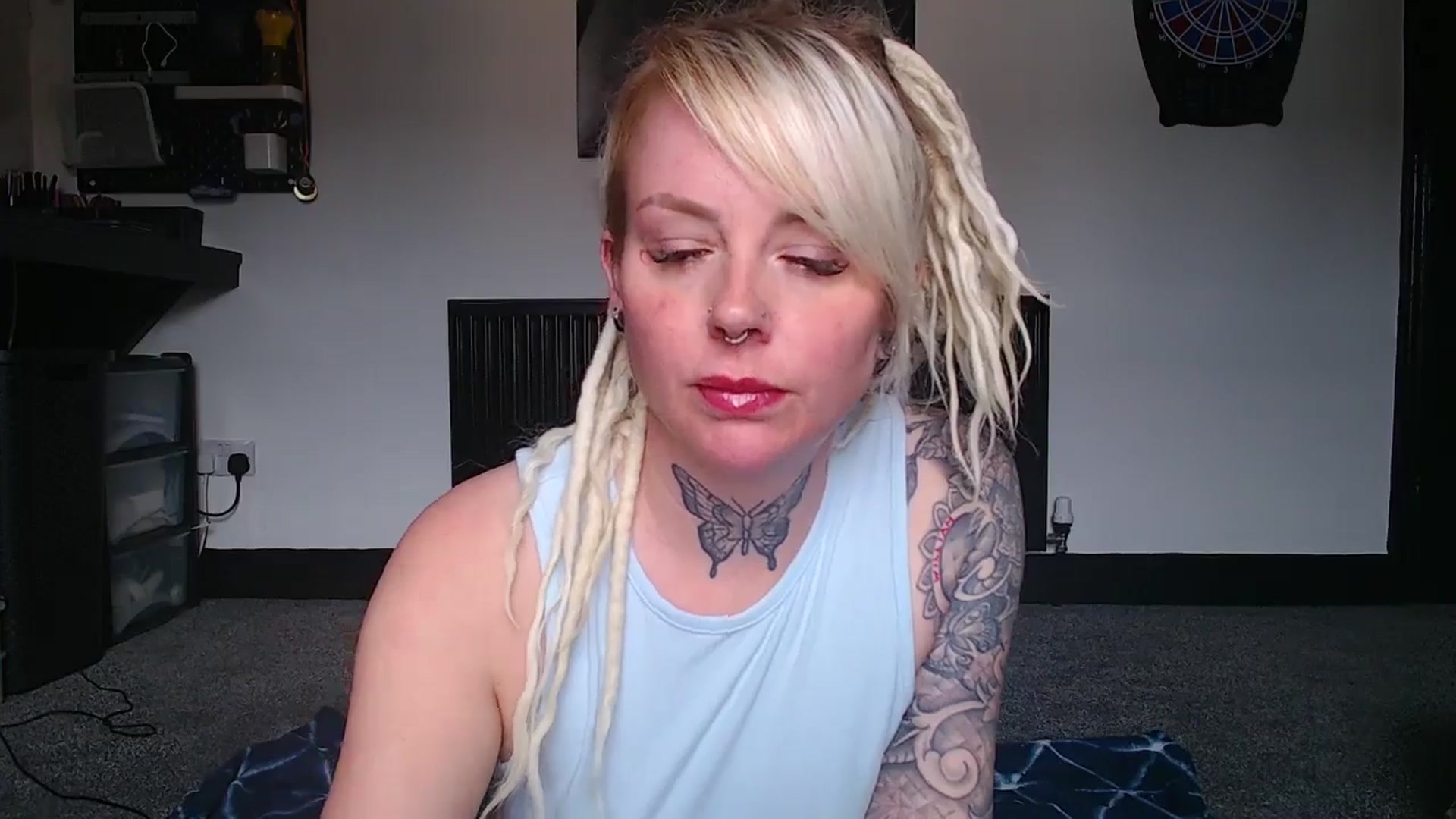 Gallery image thumbnail from pixieDread's myfreecams stream on, 04/28/2025, 11:44 image 8 of 20