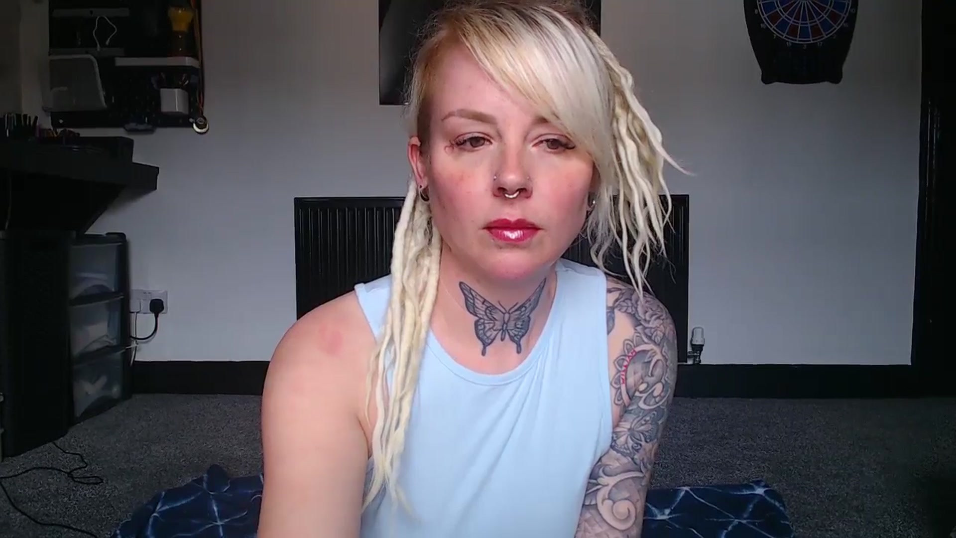 Gallery image thumbnail from pixieDread's myfreecams stream on, 04/28/2025, 11:44 image 11 of 20