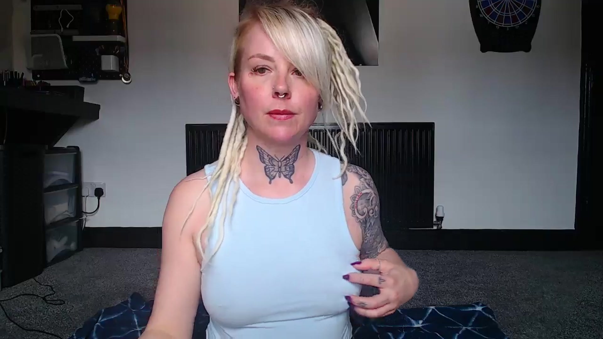 Gallery image thumbnail from pixieDread's myfreecams stream on, 04/28/2025, 11:44 image 3 of 20