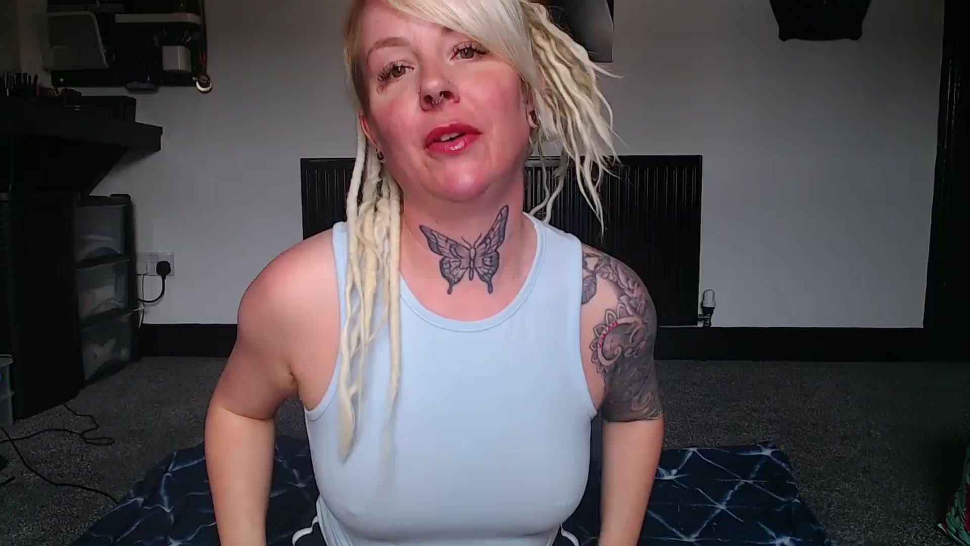 Gallery image thumbnail from pixieDread's myfreecams stream on, 04/28/2025, 12:59 image 1 of 20