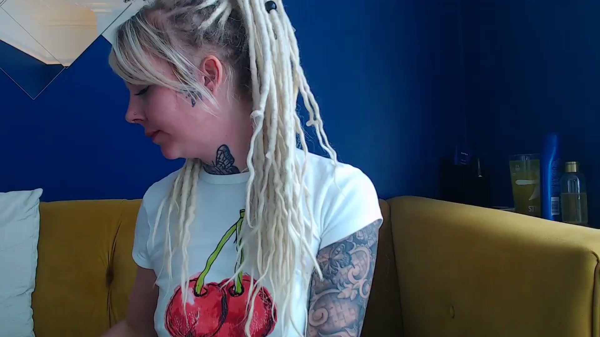 Gallery image thumbnail from pixieDread's myfreecams stream on, 05/05/2025, 14:11 image 3 of 20
