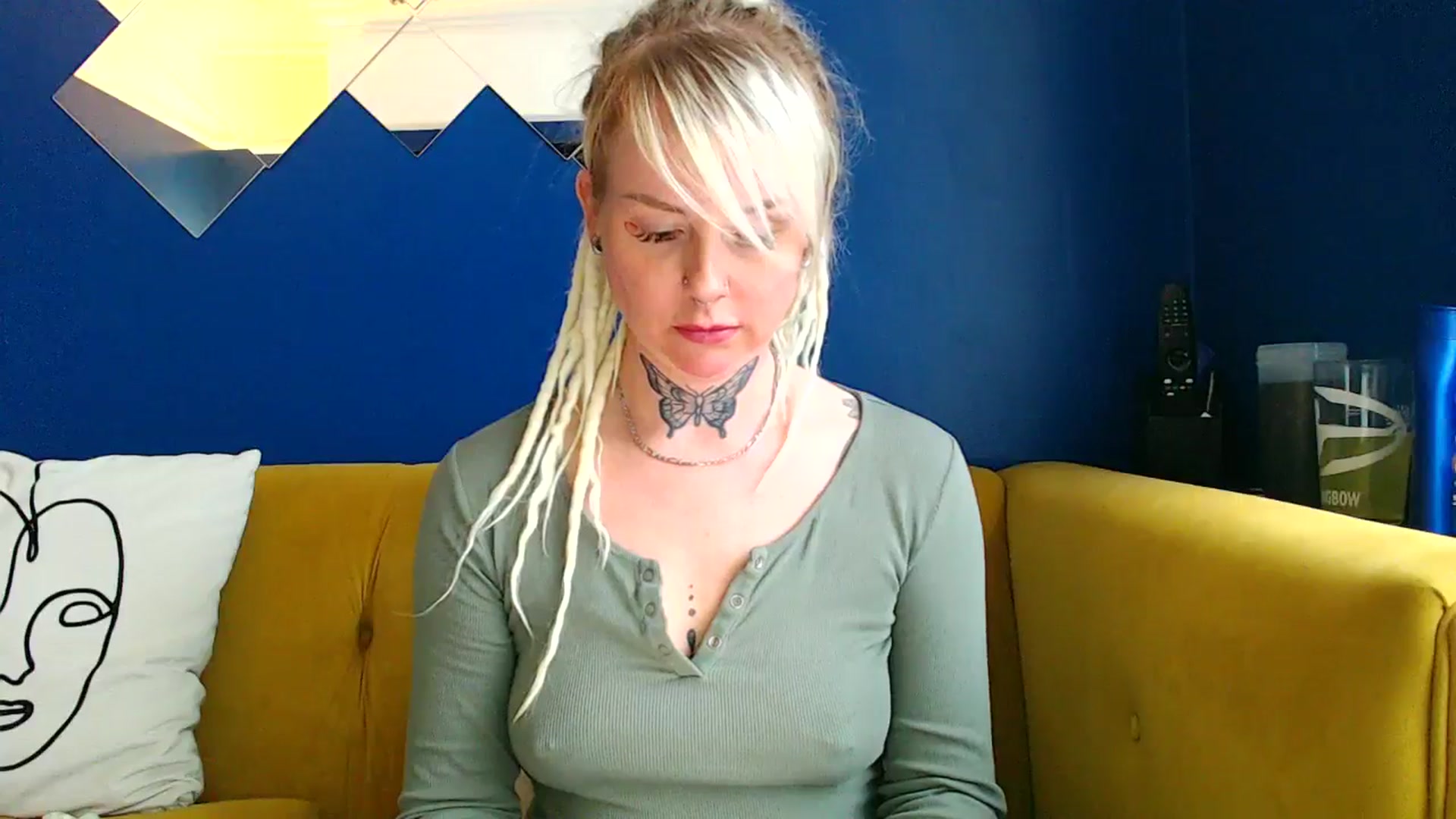 Gallery image thumbnail from pixieDread's myfreecams stream on, 05/09/2025, 11:38 image 18 of 20