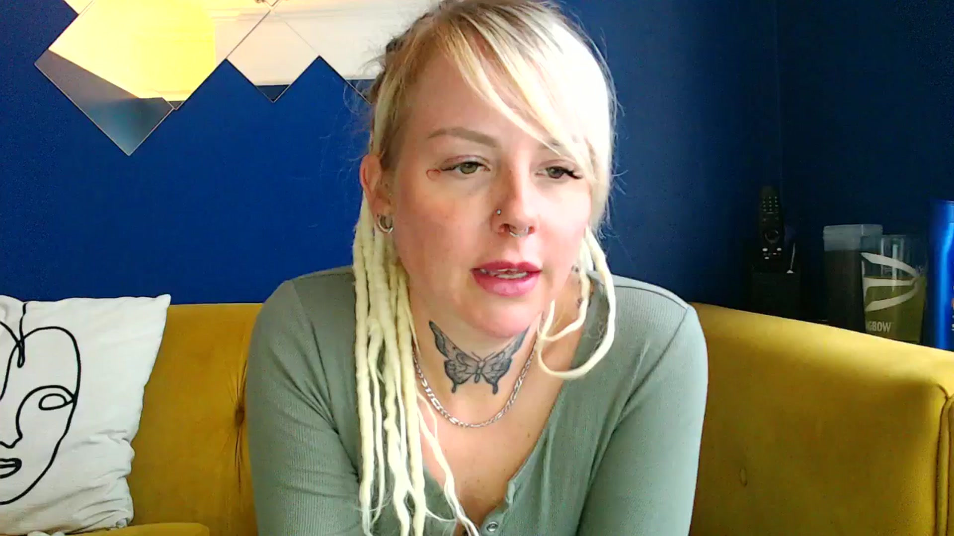 Gallery image thumbnail from pixieDread's myfreecams stream on, 05/09/2025, 11:38 image 17 of 20