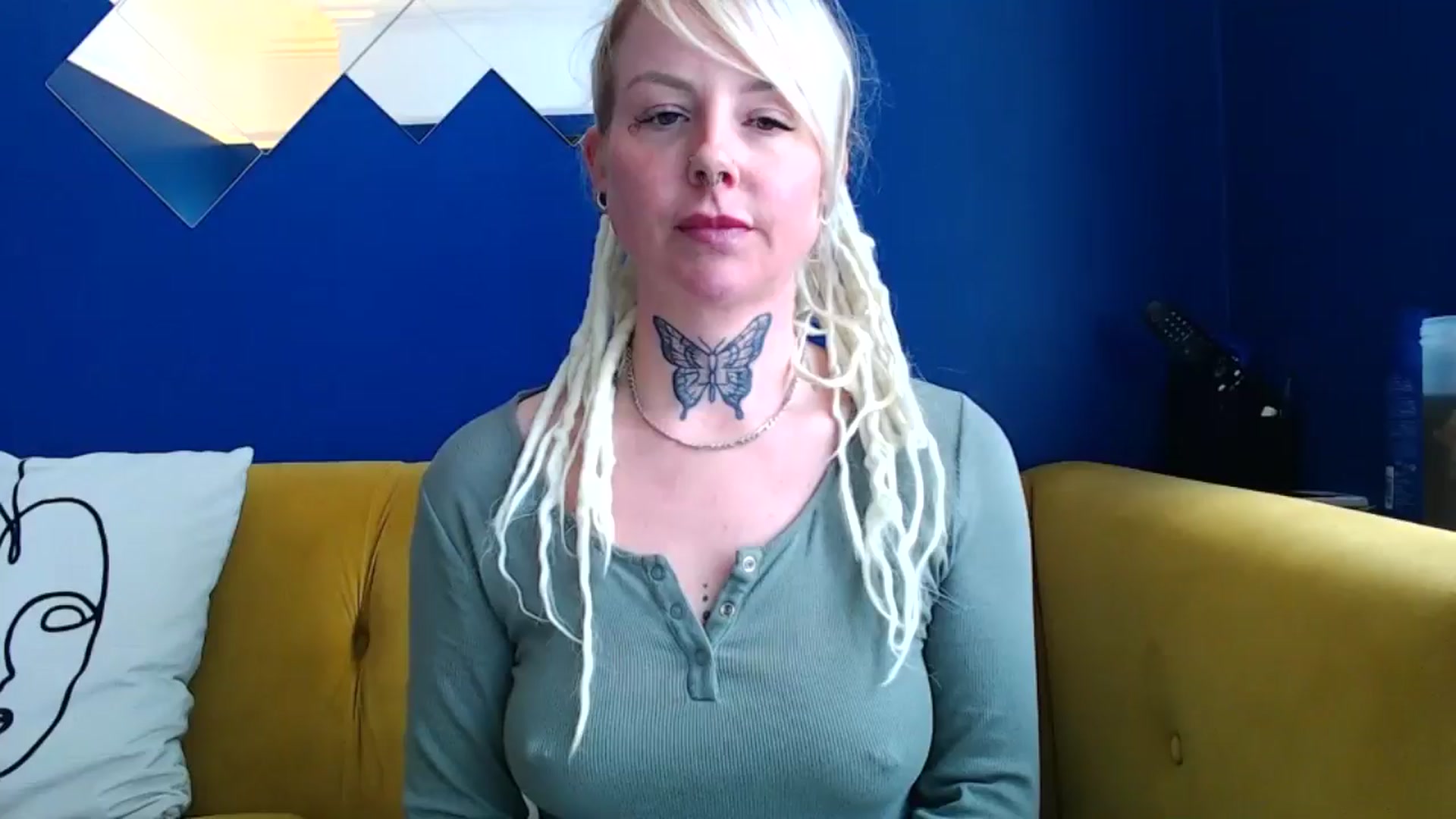 Gallery image thumbnail from pixieDread's myfreecams stream on, 05/09/2025, 12:27 image 15 of 20
