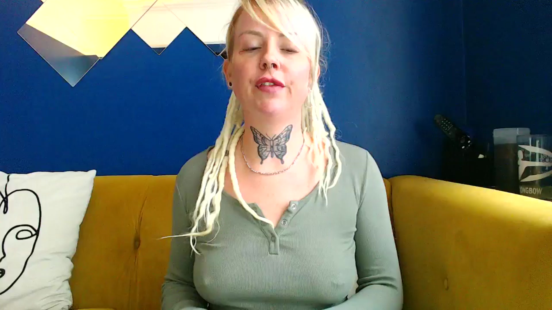 Gallery image thumbnail from pixieDread's myfreecams stream on, 05/09/2025, 12:27 image 9 of 20