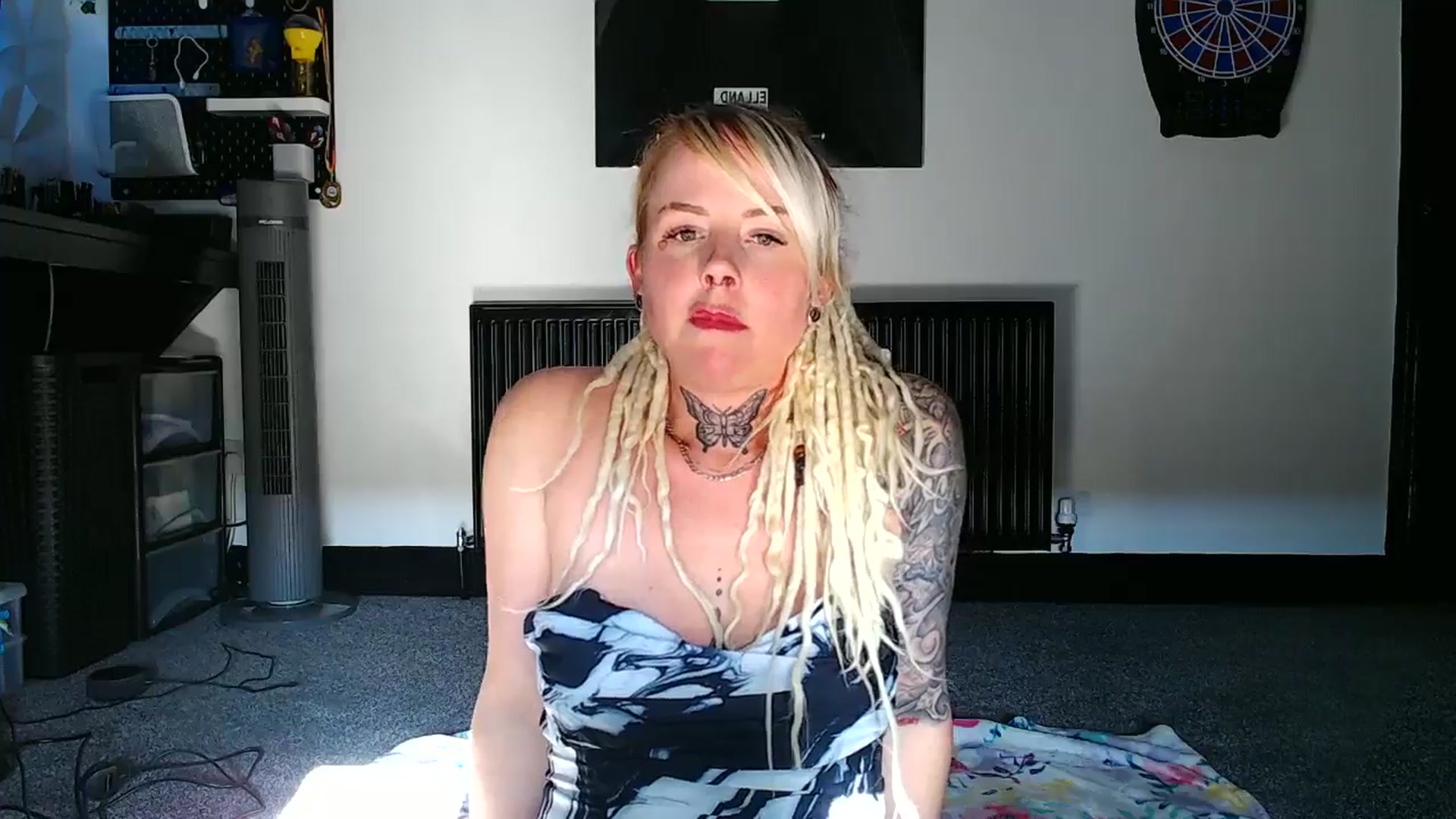 Gallery image thumbnail from pixieDread's myfreecams stream on, 05/09/2025, 17:22 image 18 of 20