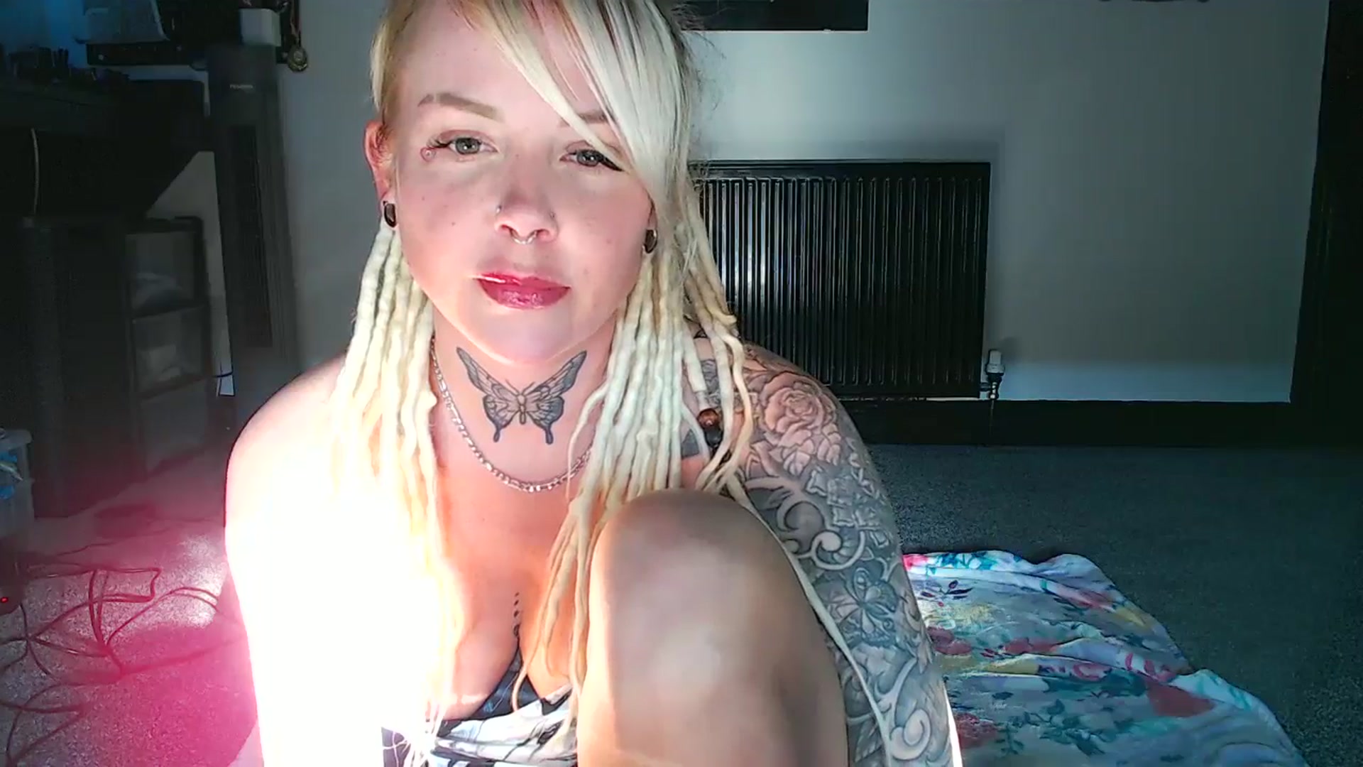 Gallery image thumbnail from pixieDread's myfreecams stream on, 05/09/2025, 19:11 image 3 of 20