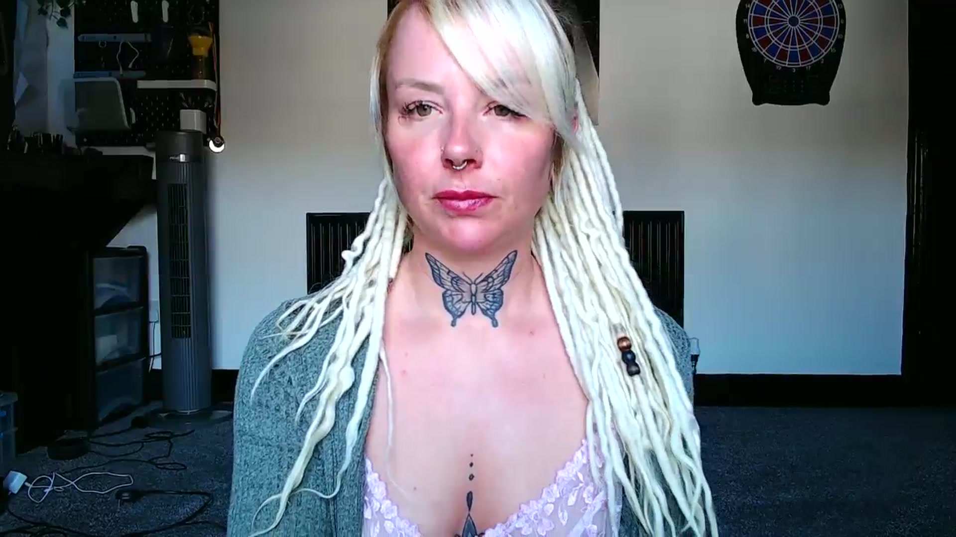 Gallery image thumbnail from pixieDread's myfreecams stream on, 05/12/2025, 12:00 image 4 of 20