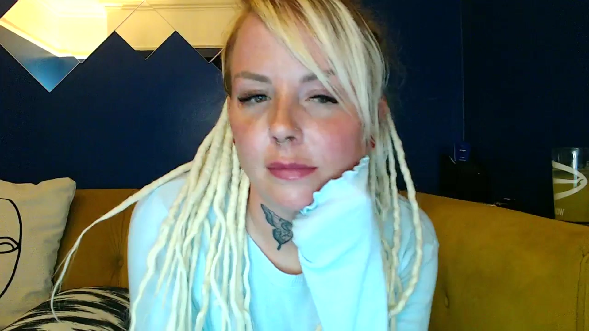 Gallery image thumbnail from pixieDread's myfreecams stream on, 05/15/2025, 21:23 image 17 of 20