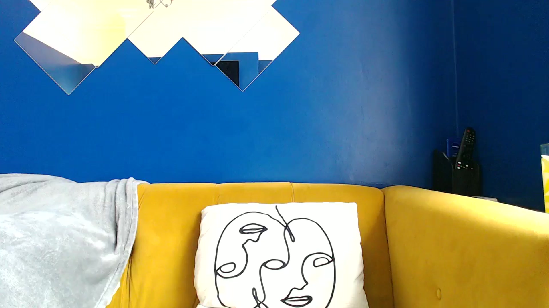 Gallery image thumbnail from pixieDread's myfreecams stream on, 05/16/2025, 11:31 image 14 of 20