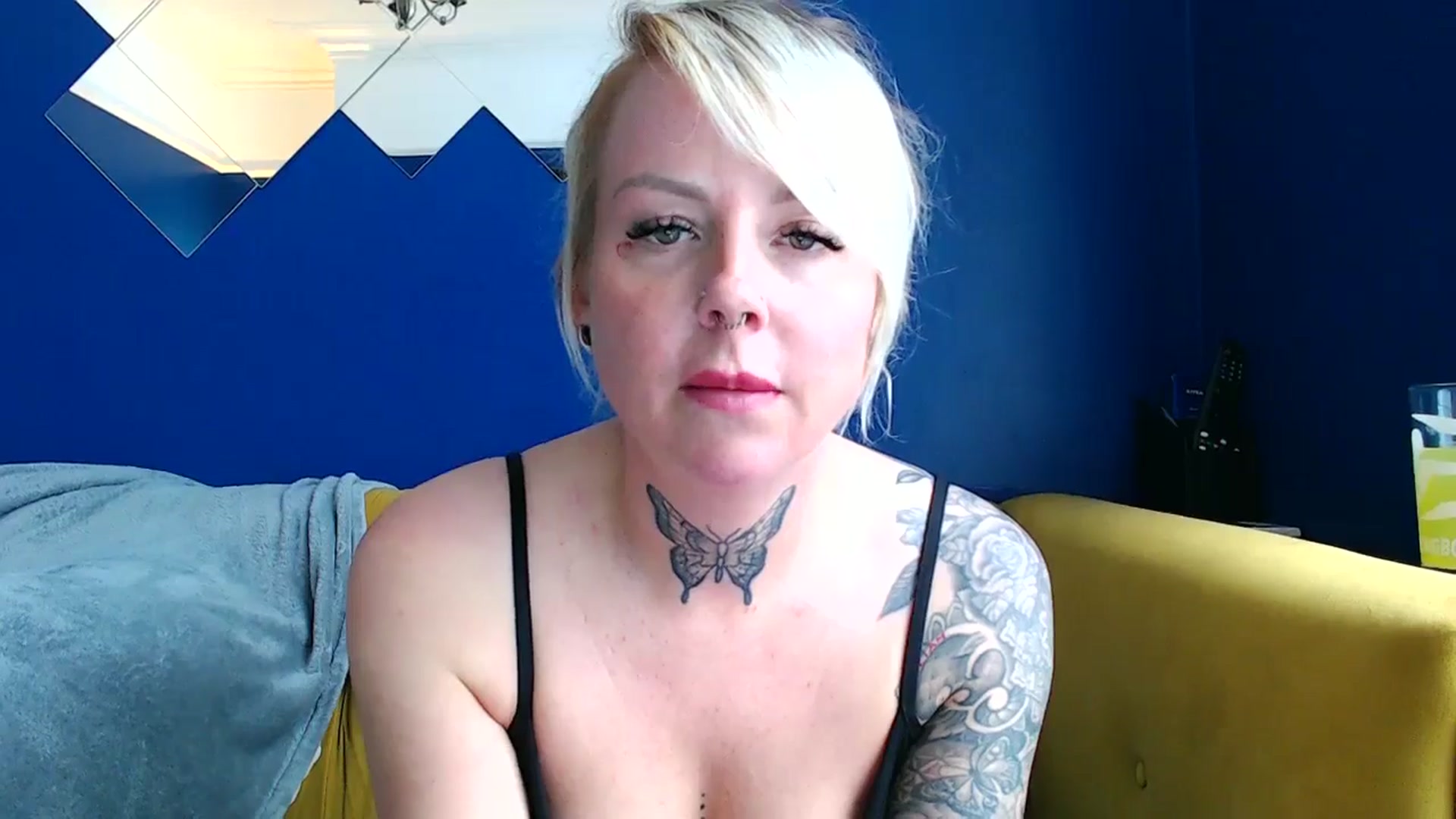 Gallery image thumbnail from pixieDread's myfreecams stream on, 05/16/2025, 11:31 image 19 of 20