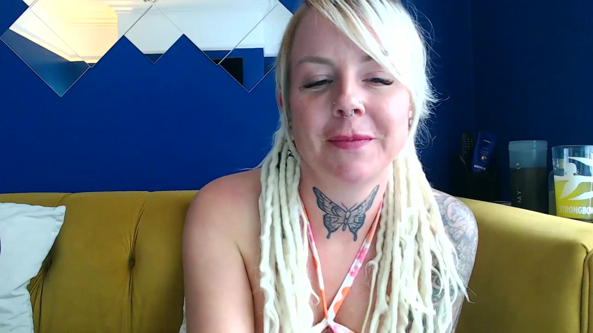 Gallery image thumbnail from pixieDread's myfreecams stream on, 06/03/2025, 11:50 image 8 of 20