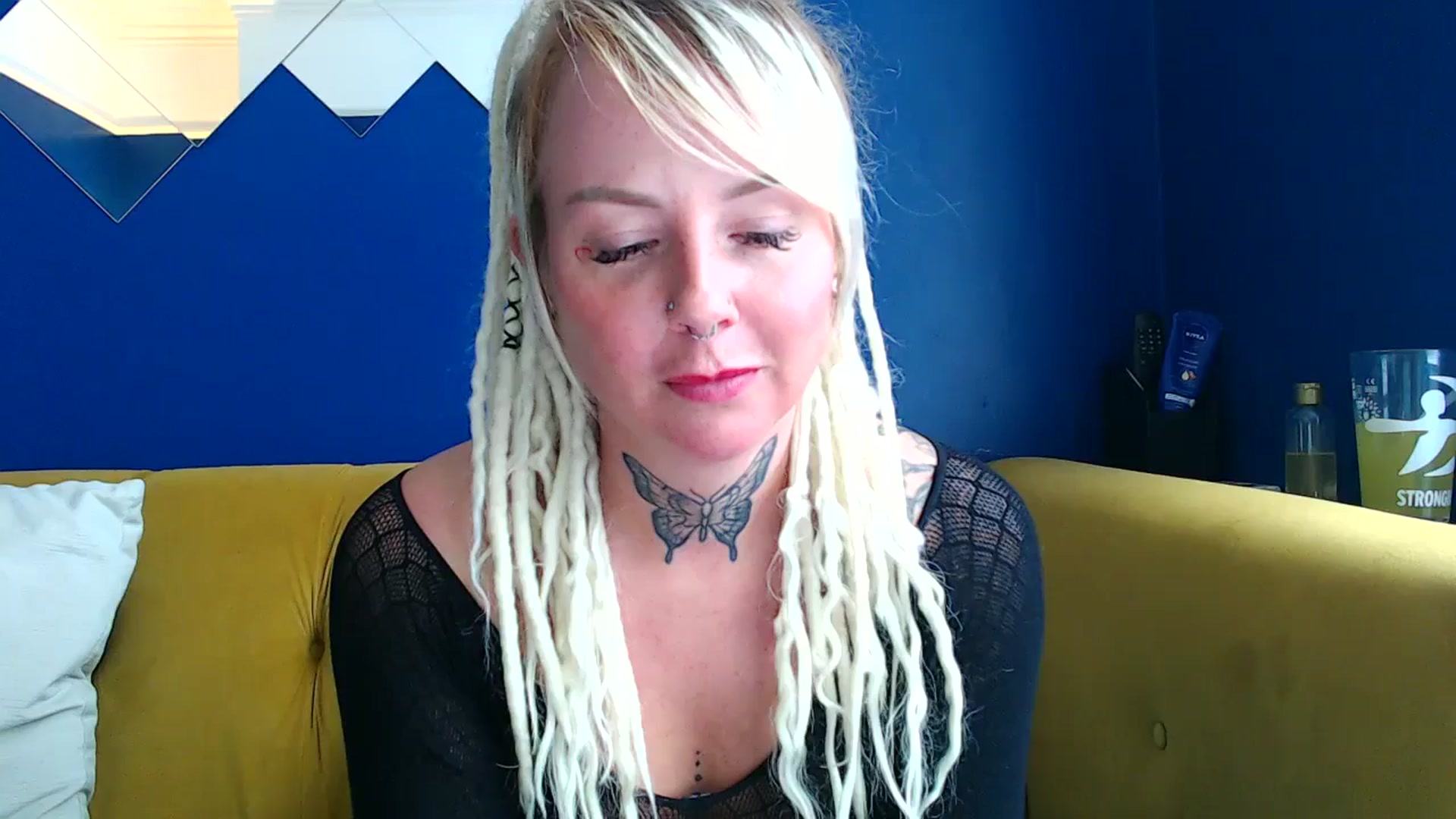 Gallery image thumbnail from pixieDread's myfreecams stream on, 06/04/2025, 11:36 image 19 of 20