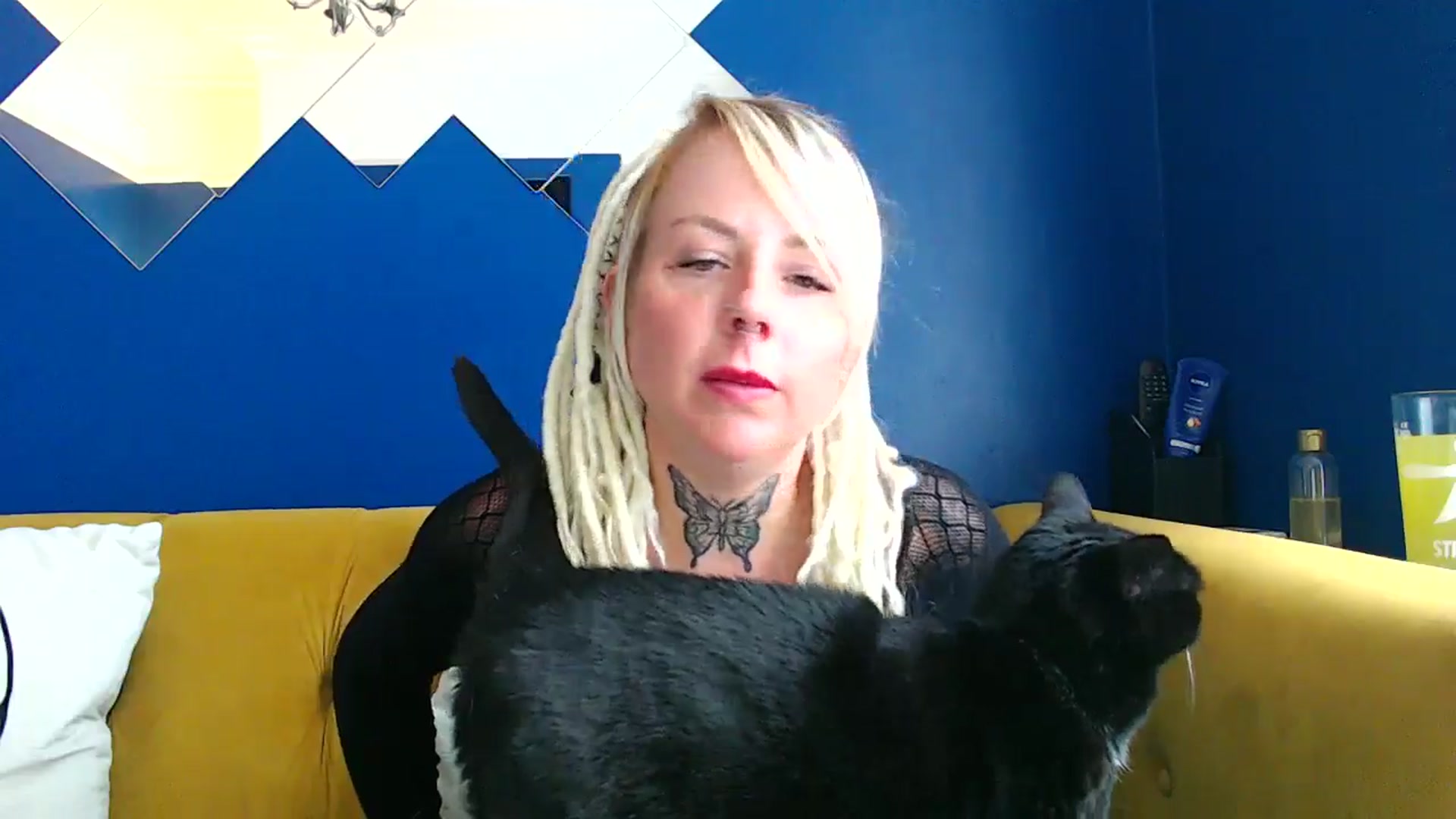 Gallery image thumbnail from pixieDread's myfreecams stream on, 06/04/2025, 11:36 image 4 of 20