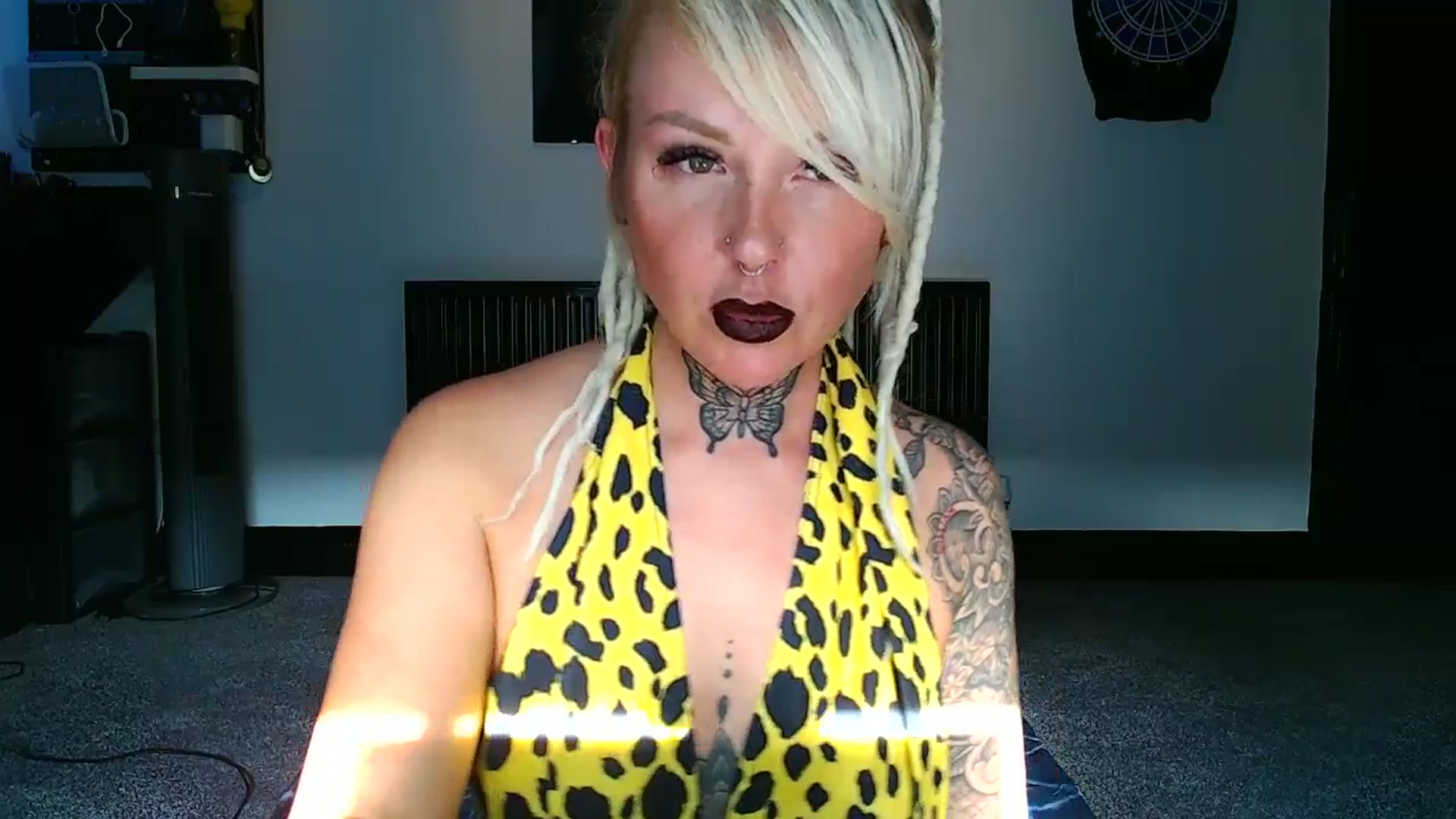 Gallery image thumbnail from pixieDread's myfreecams stream on, 06/06/2025, 18:04 image 11 of 20