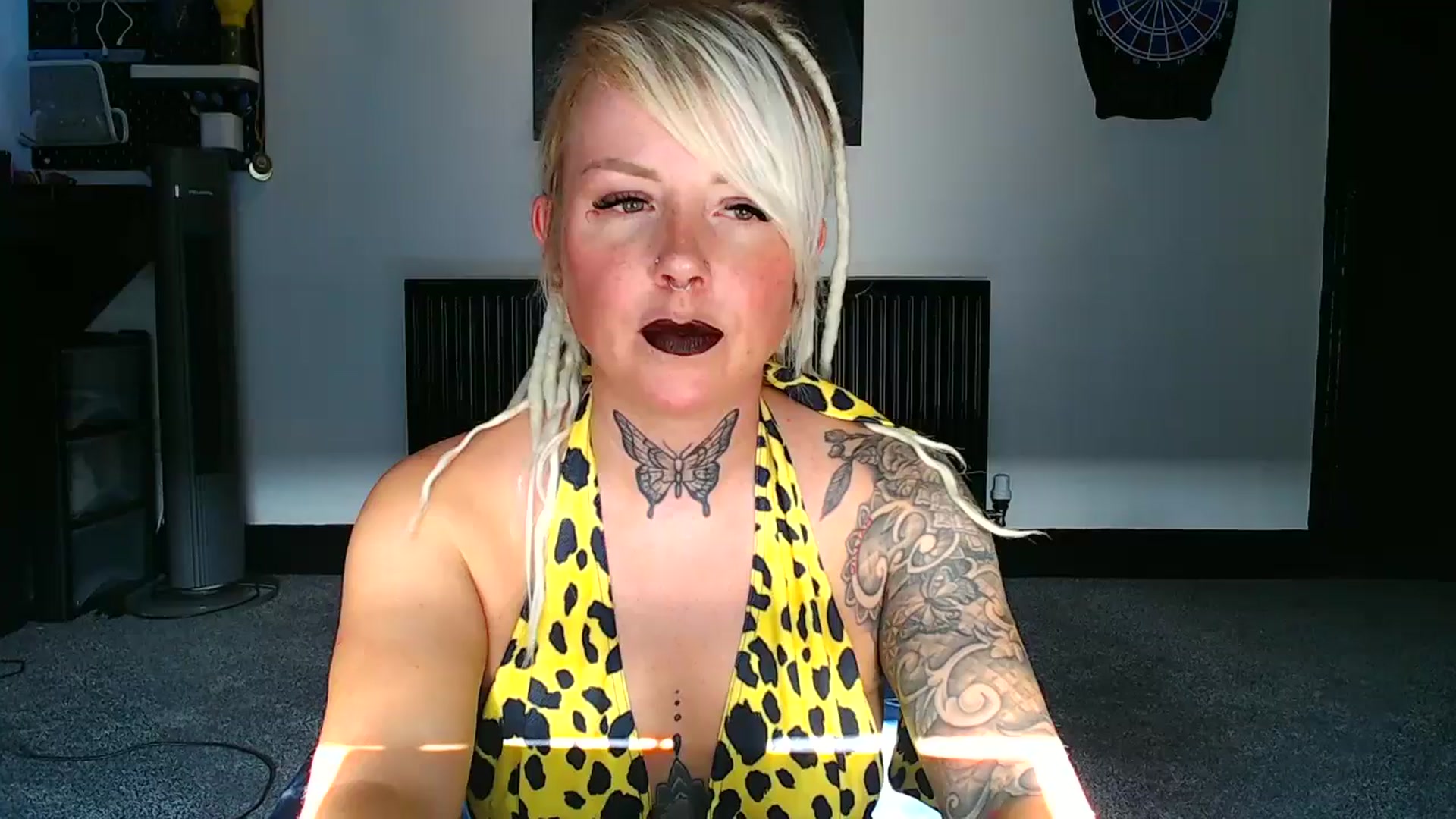 Gallery image thumbnail from pixieDread's myfreecams stream on, 06/06/2025, 18:04 image 4 of 20