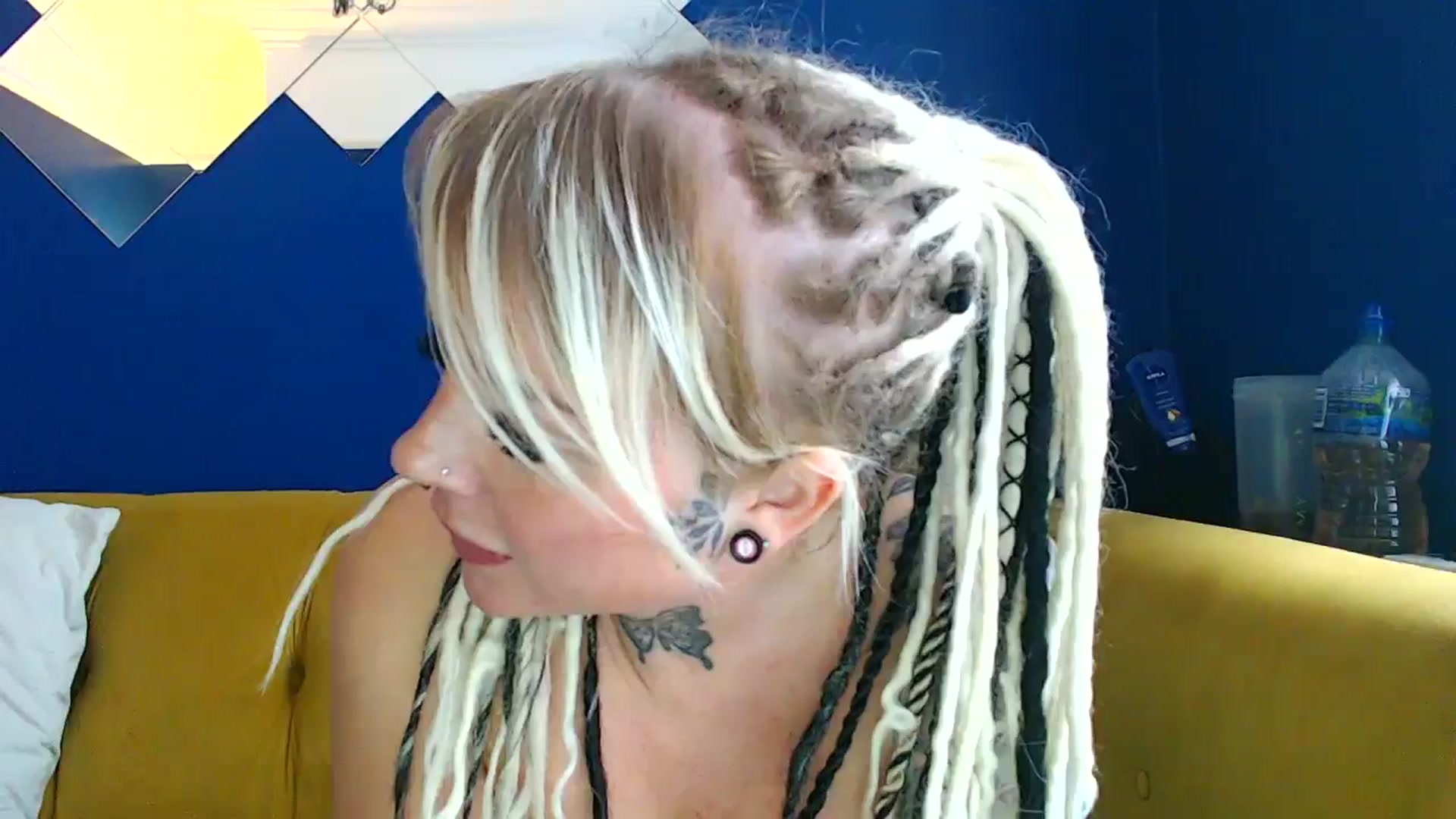 Gallery image thumbnail from pixieDread's myfreecams stream on, 06/16/2025, 11:14 image 15 of 20