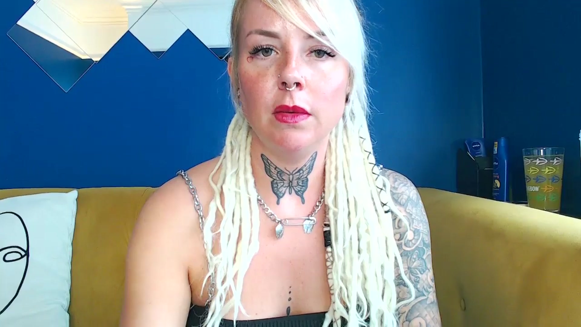 Gallery image thumbnail from pixieDread's myfreecams stream on, 07/01/2025, 10:45 image 16 of 20