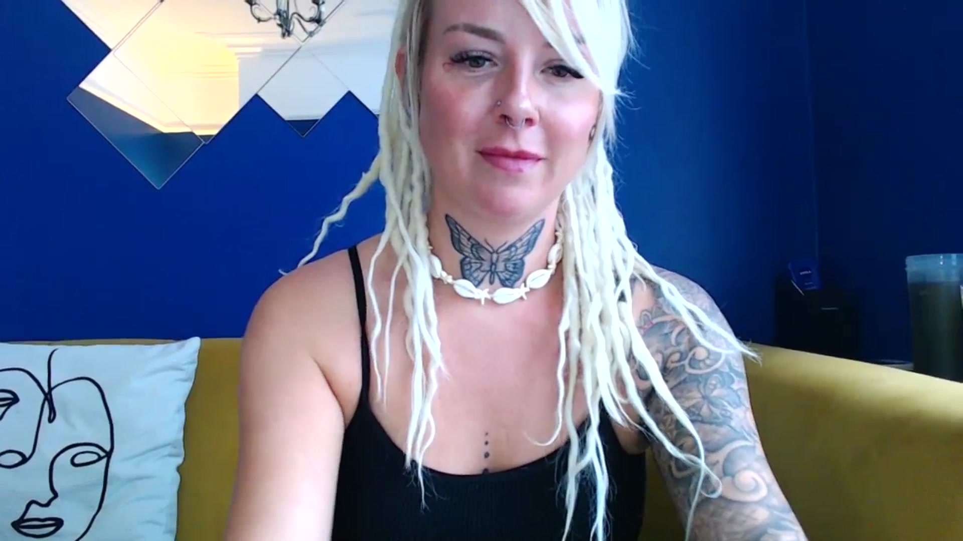 Gallery image thumbnail from pixieDread's myfreecams stream on, 07/03/2025, 10:44 image 10 of 20