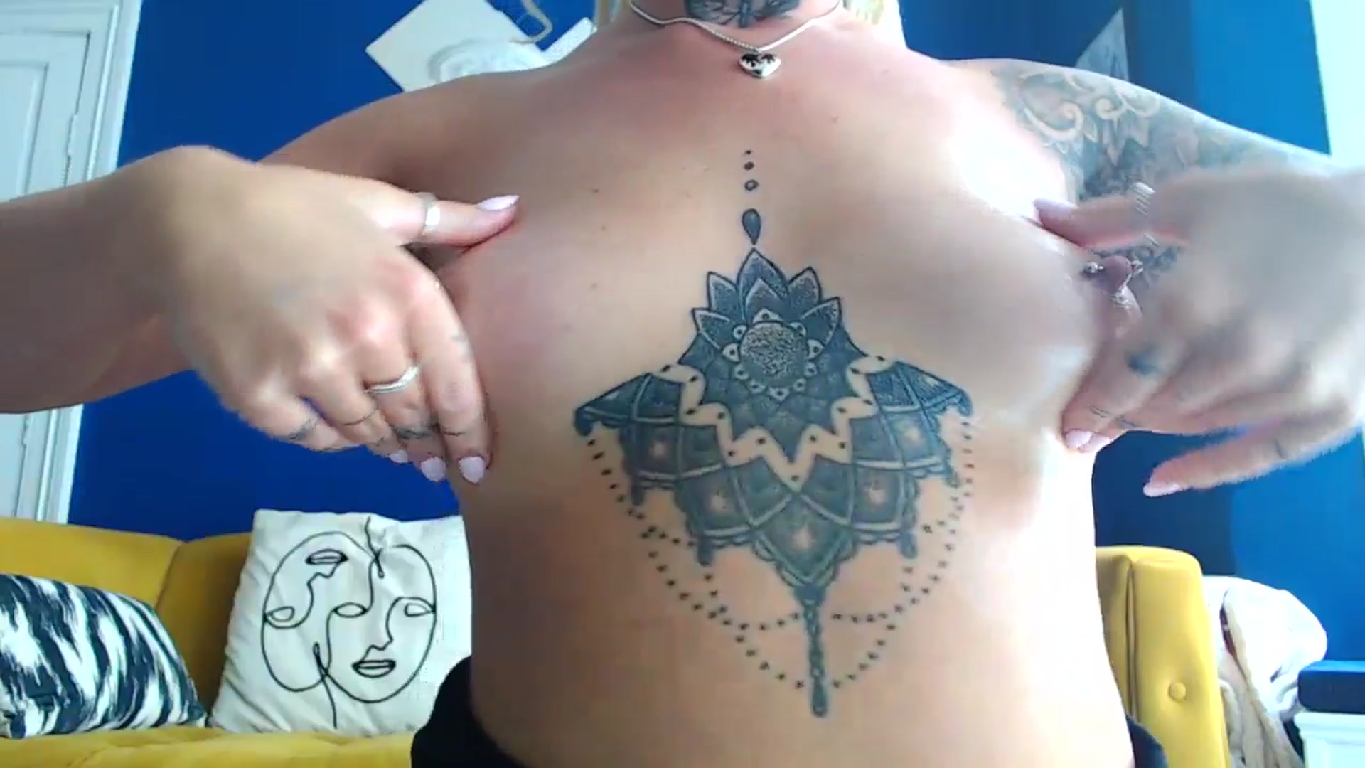 Gallery image thumbnail from pixieDread's myfreecams stream on, 07/07/2025, 13:47 image 14 of 20