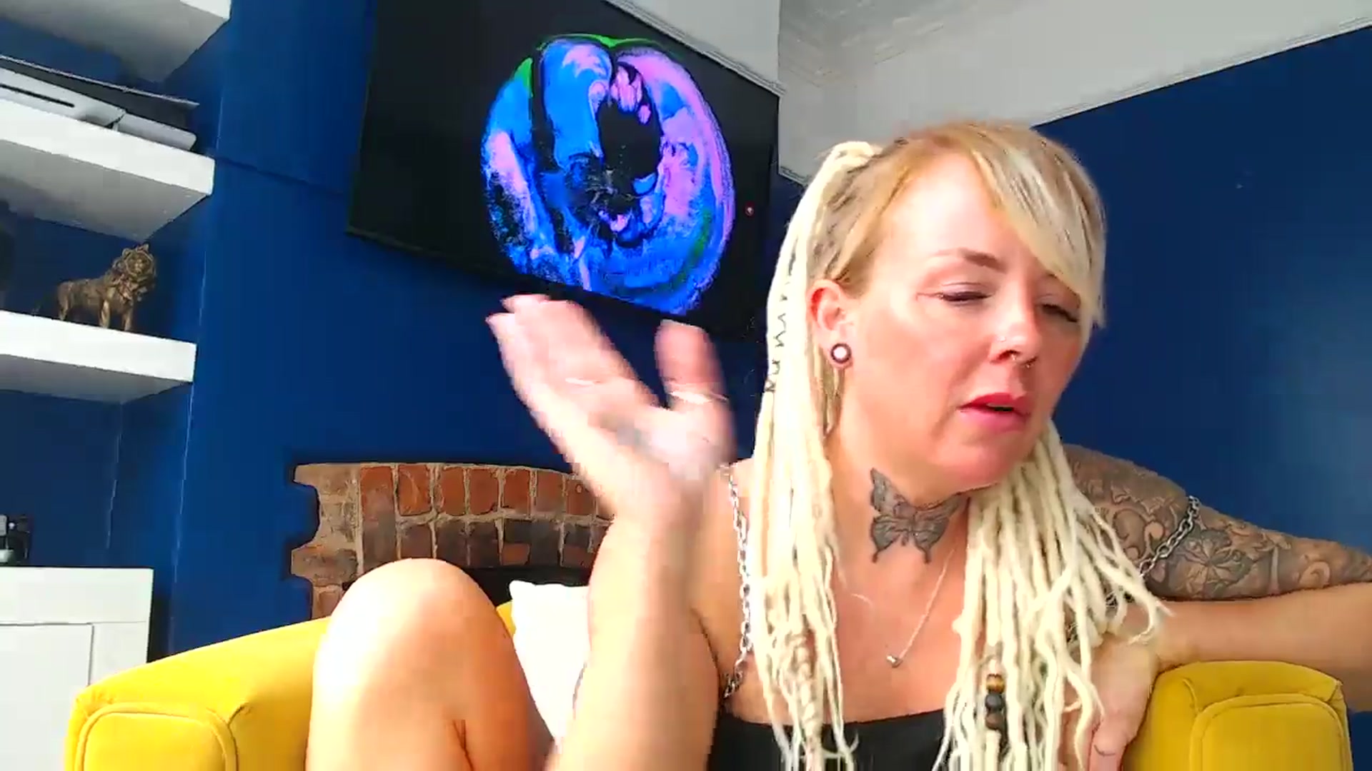 Gallery image thumbnail from pixieDread's myfreecams stream on, 07/09/2025, 11:11 image 13 of 20
