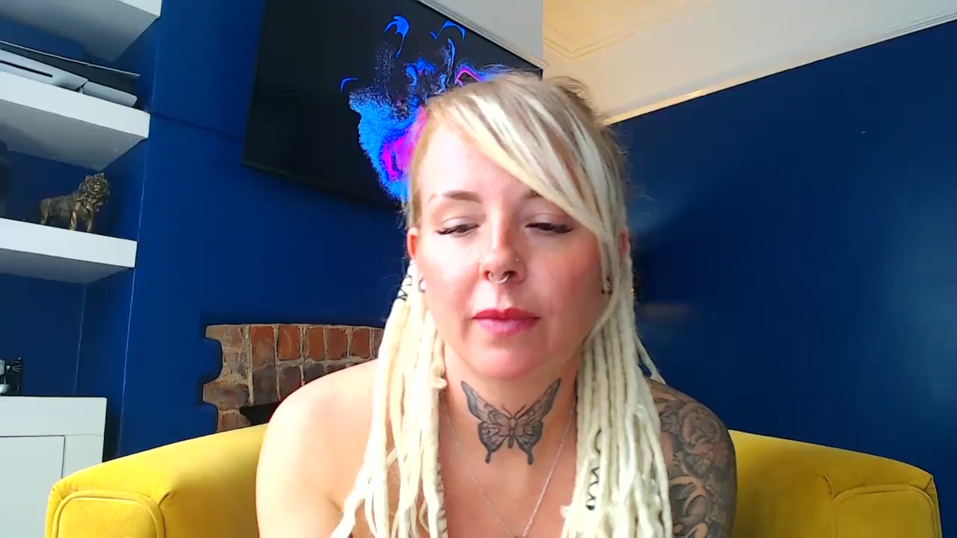 Gallery image thumbnail from pixieDread's myfreecams stream on, 07/09/2025, 12:13 image 4 of 20