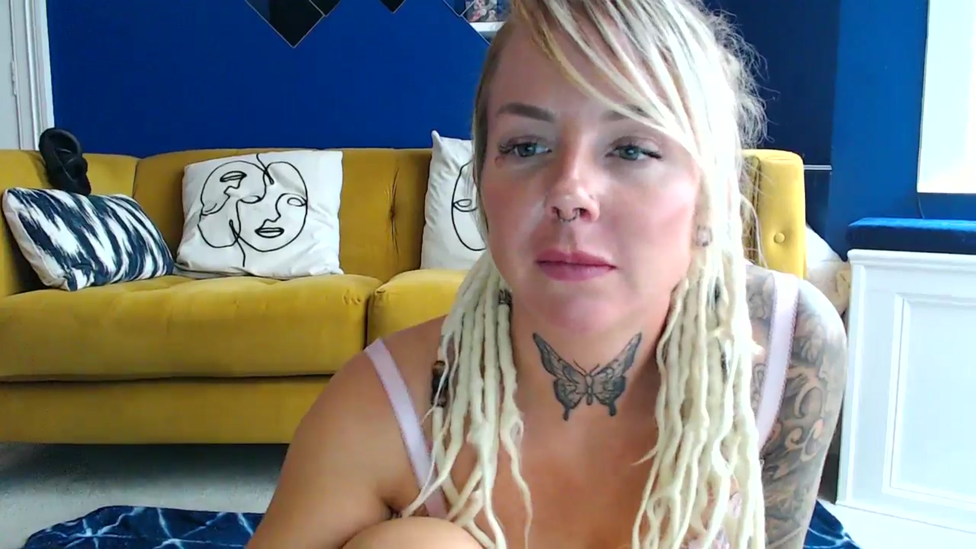 Gallery image thumbnail from pixieDread's myfreecams stream on, 07/15/2025, 12:42 image 9 of 20