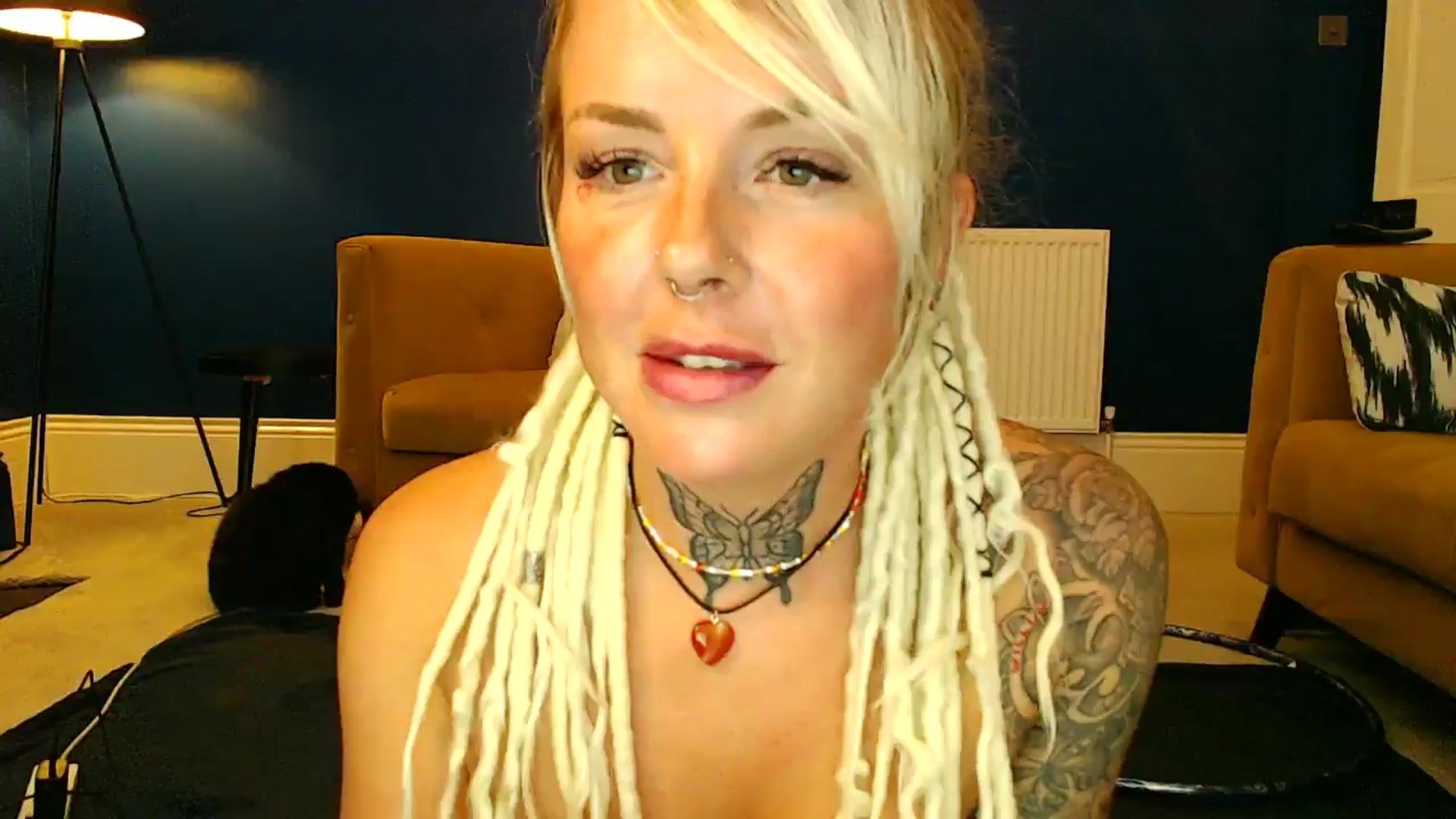 Gallery image thumbnail from pixieDread's myfreecams stream on, 07/25/2025, 19:05 image 18 of 20