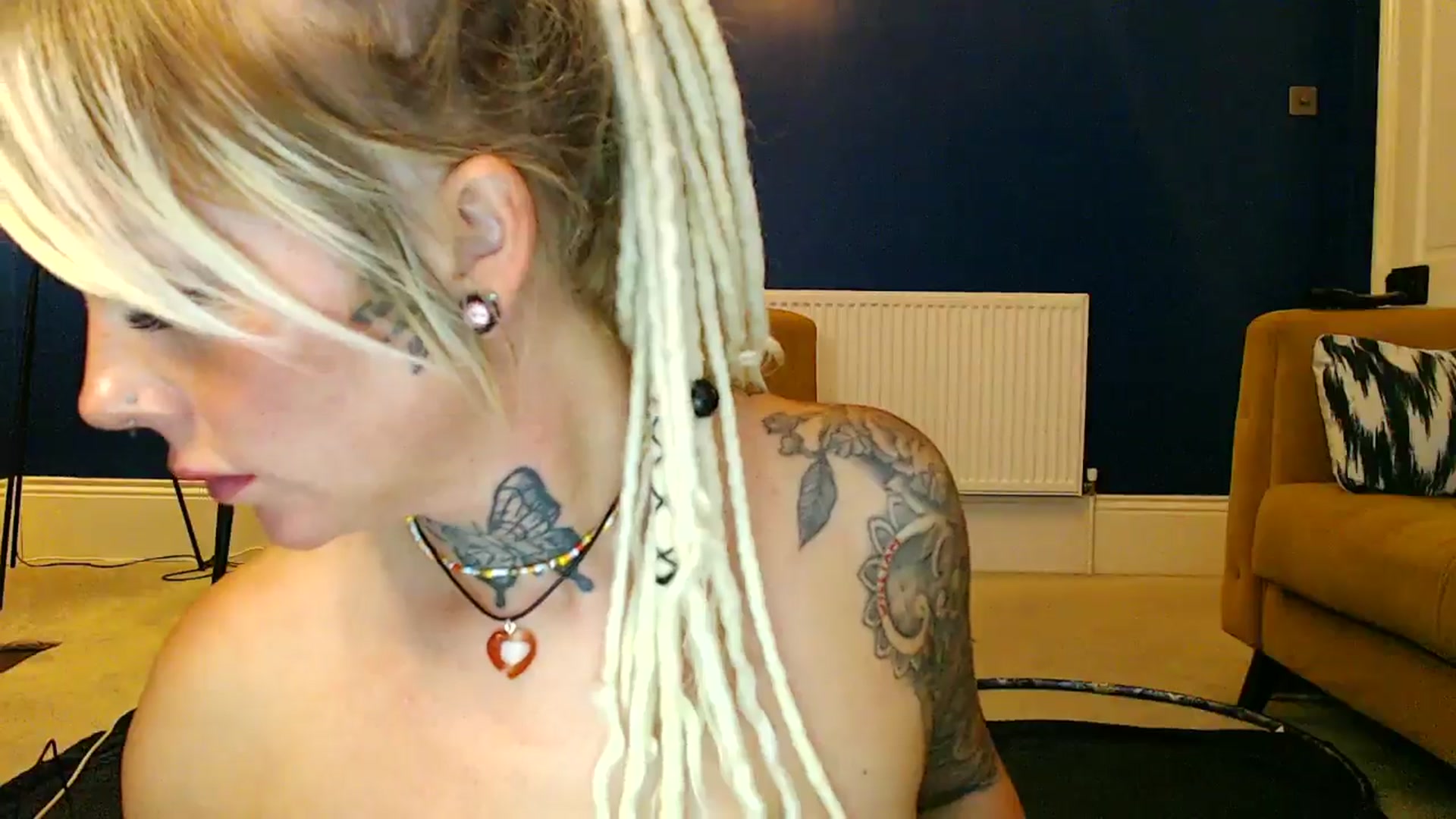 Gallery image thumbnail from pixieDread's myfreecams stream on, 07/25/2025, 20:05 image 10 of 20