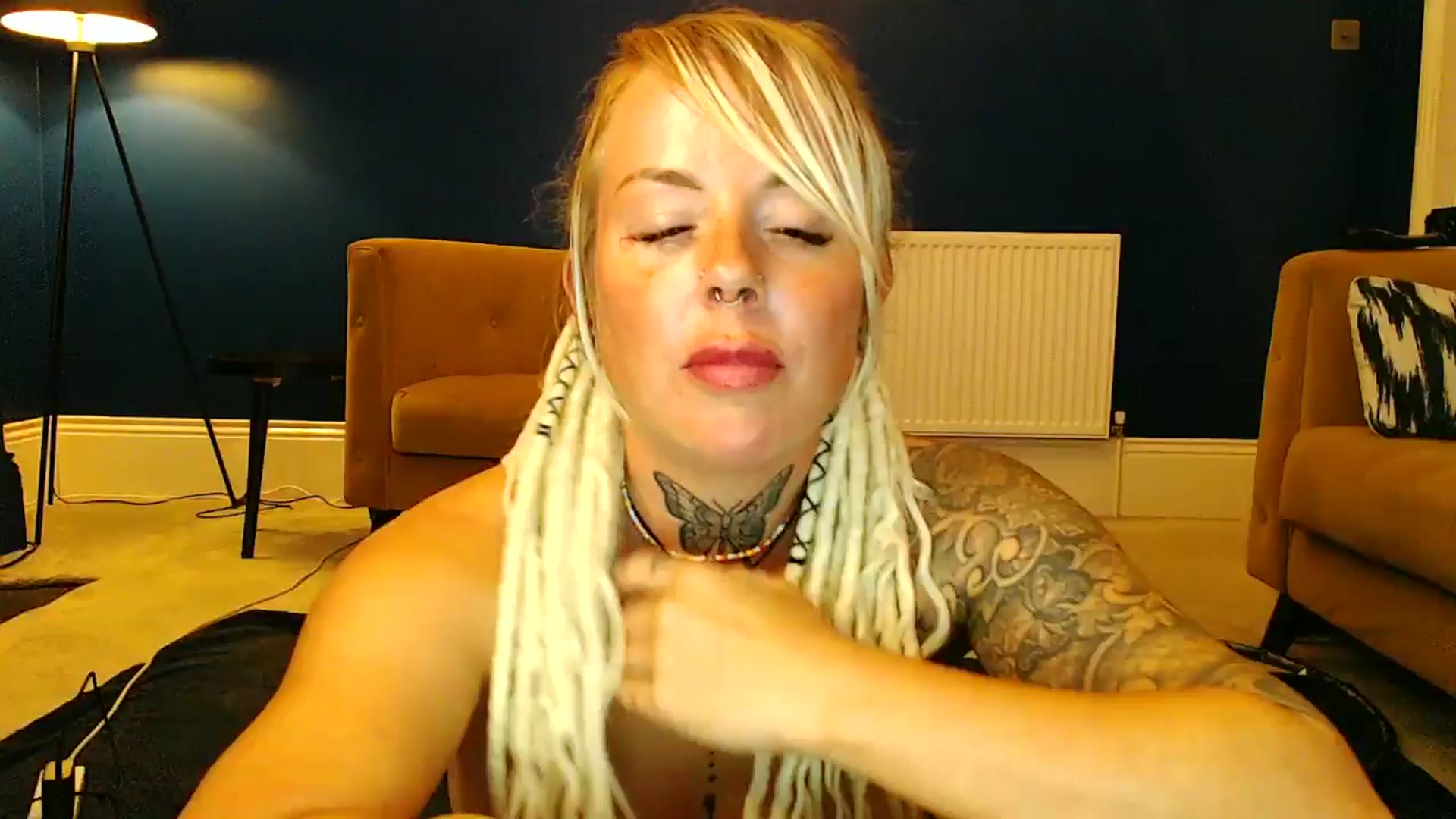 Gallery image thumbnail from pixieDread's myfreecams stream on, 07/25/2025, 20:05 image 14 of 20