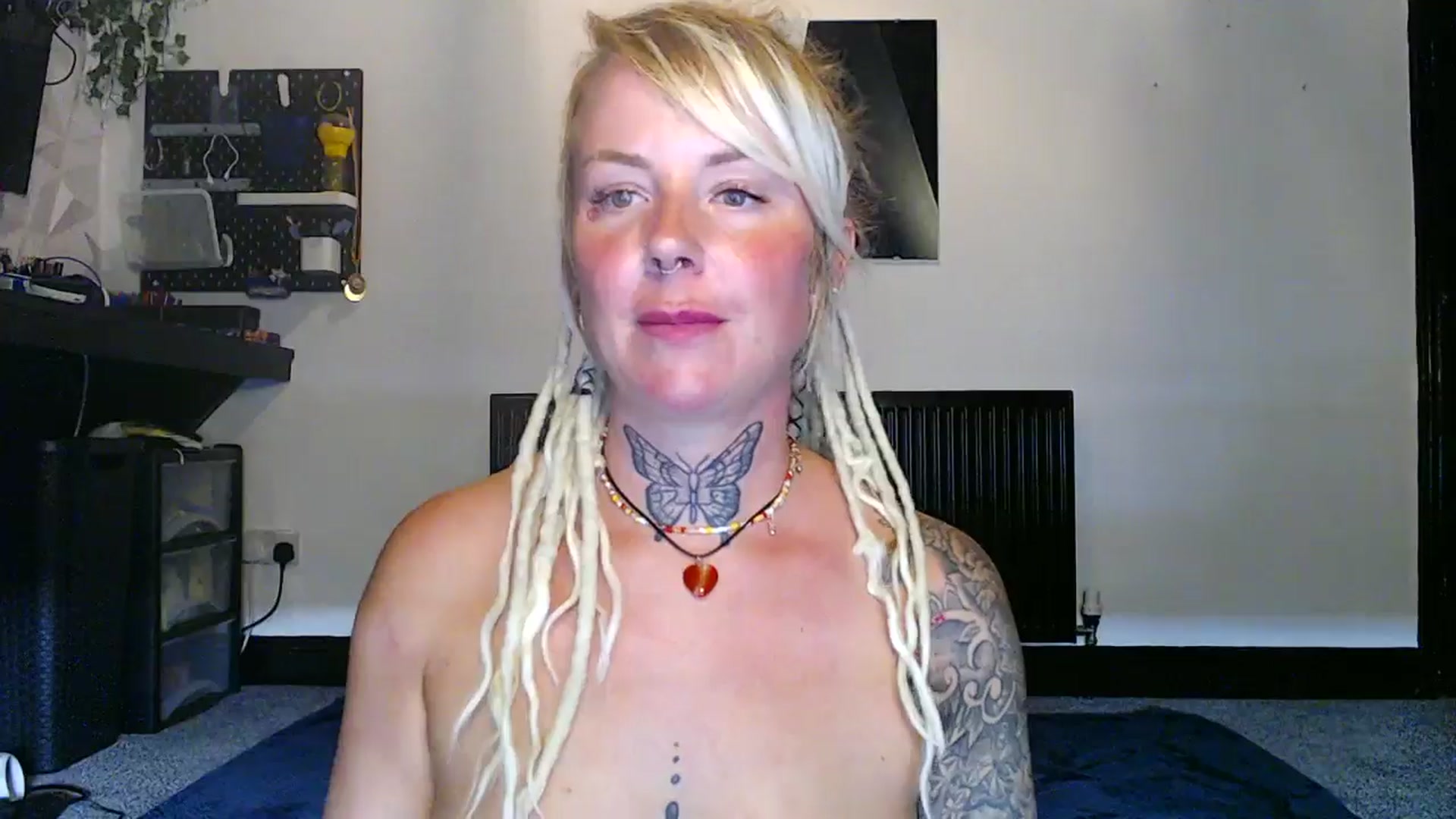 Gallery image thumbnail from pixieDread's myfreecams stream on, 07/31/2025, 19:15 image 6 of 20