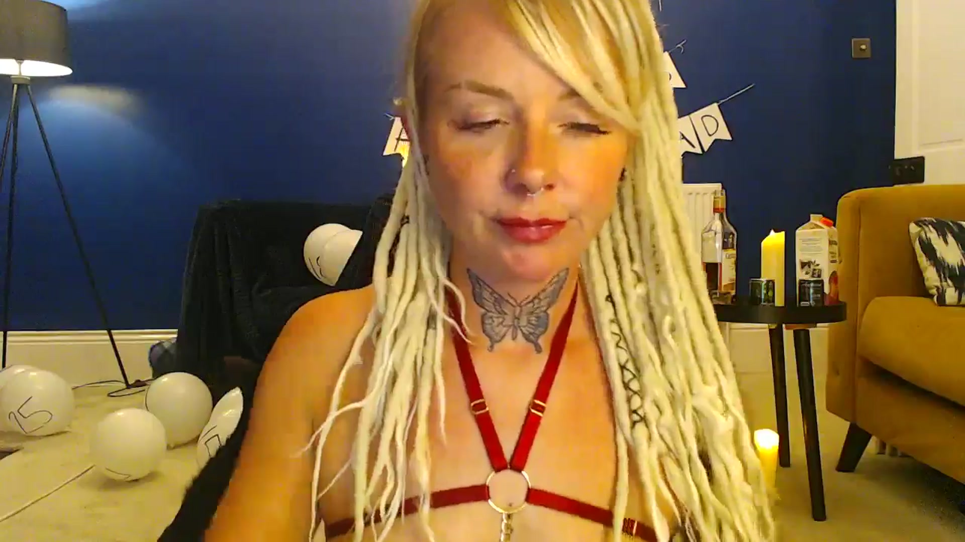 Gallery image thumbnail from pixieDread's myfreecams stream on, 08/08/2025, 20:13 image 19 of 20