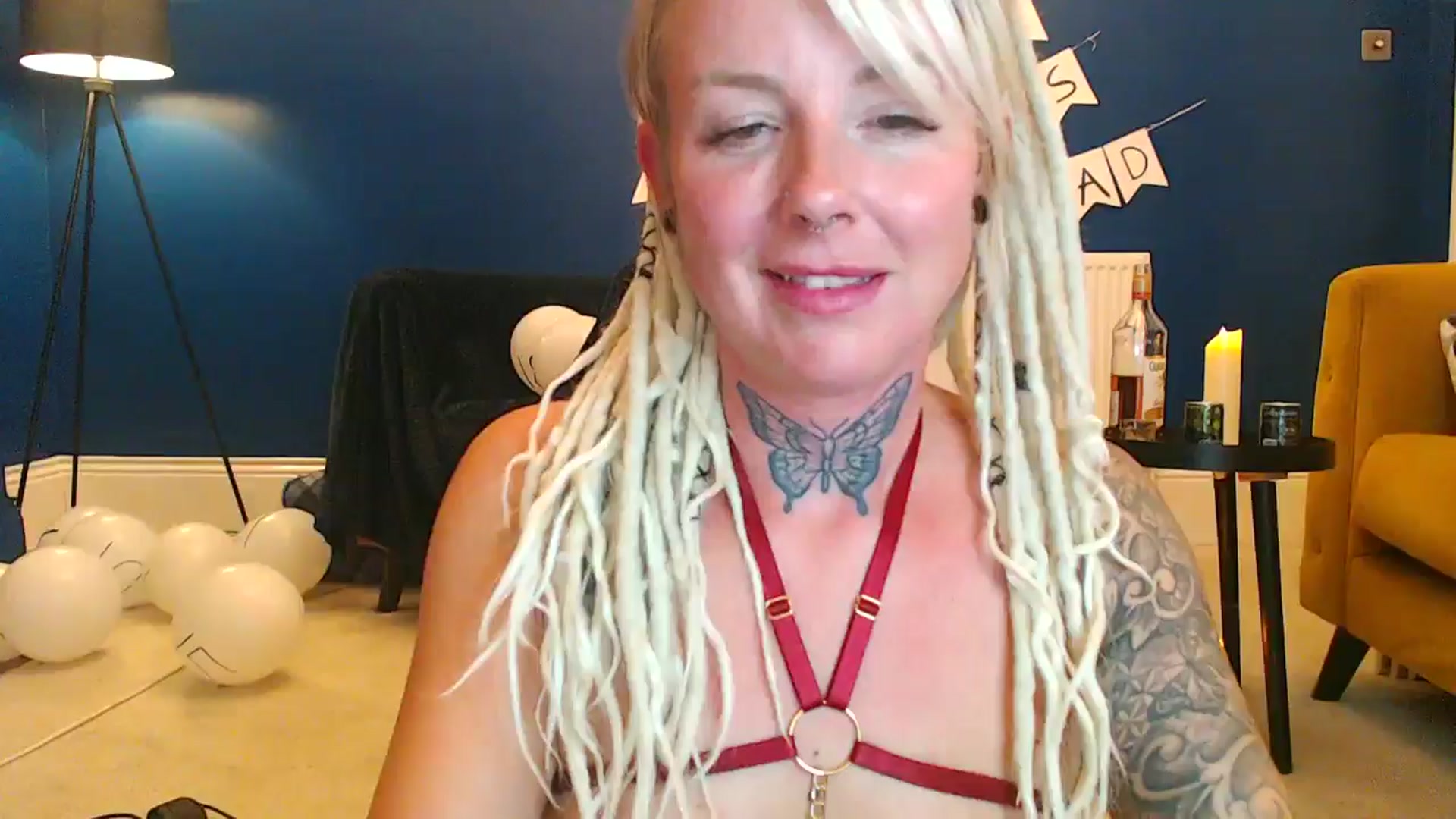 Gallery image thumbnail from pixieDread's myfreecams stream on, 08/08/2025, 21:39 image 1 of 20