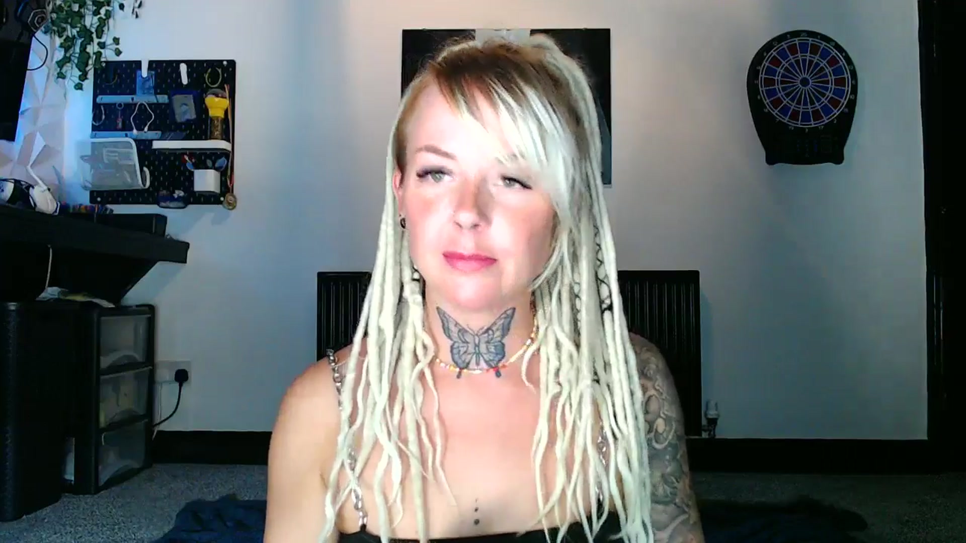 Gallery image thumbnail from pixieDread's myfreecams stream on, 08/12/2025, 16:26 image 3 of 20