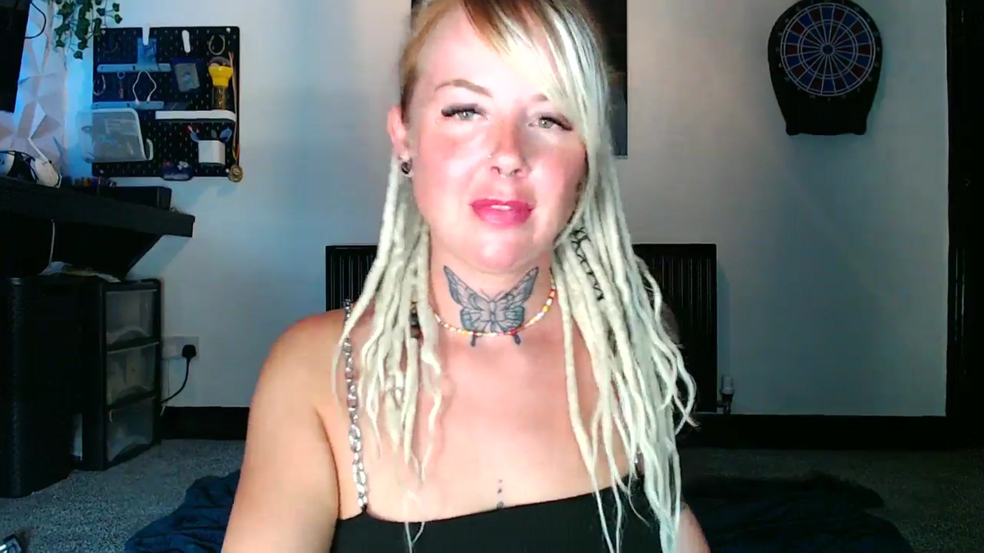 Gallery image thumbnail from pixieDread's myfreecams stream on, 08/12/2025, 17:27 image 5 of 20