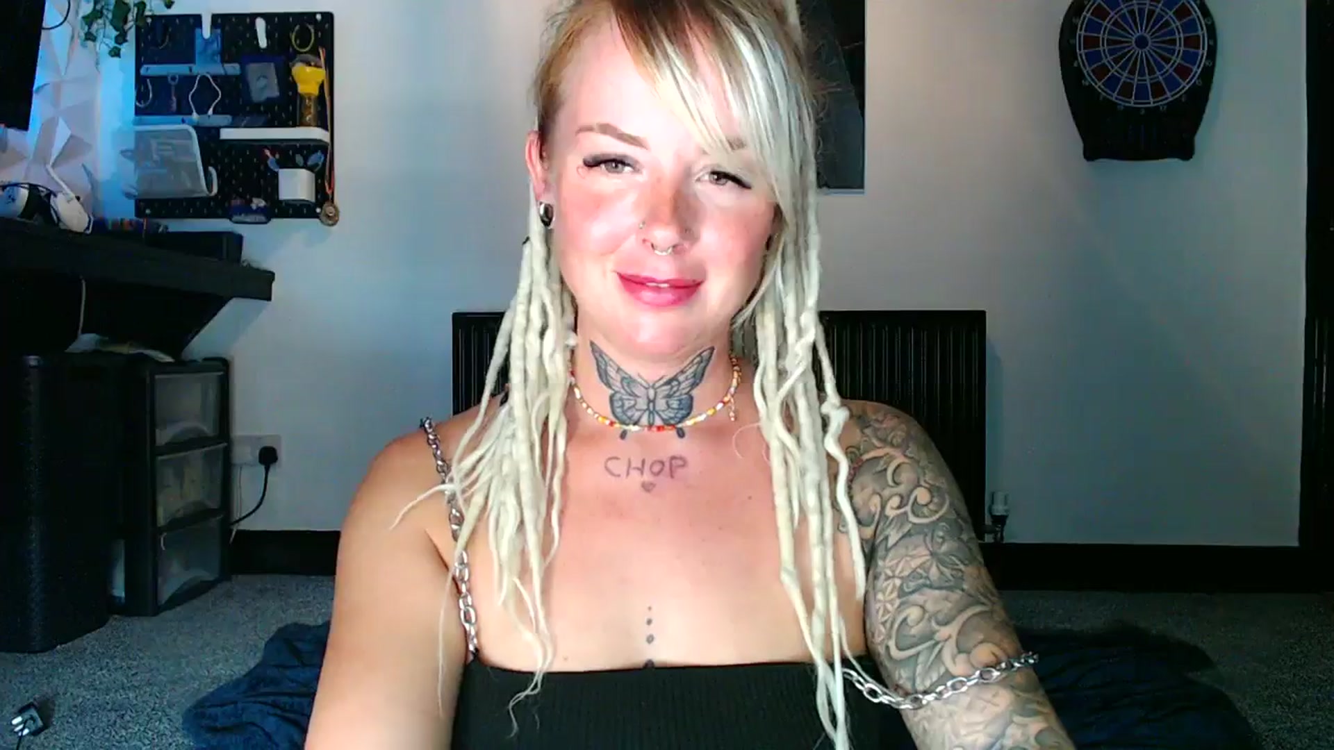 Gallery image thumbnail from pixieDread's myfreecams stream on, 08/12/2025, 17:27 image 8 of 20