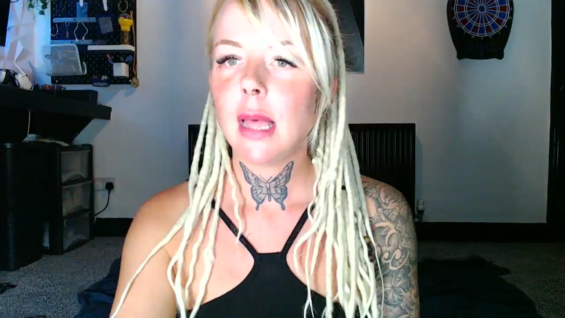 Gallery image thumbnail from pixieDread's myfreecams stream on, 08/13/2025, 16:00 image 10 of 20