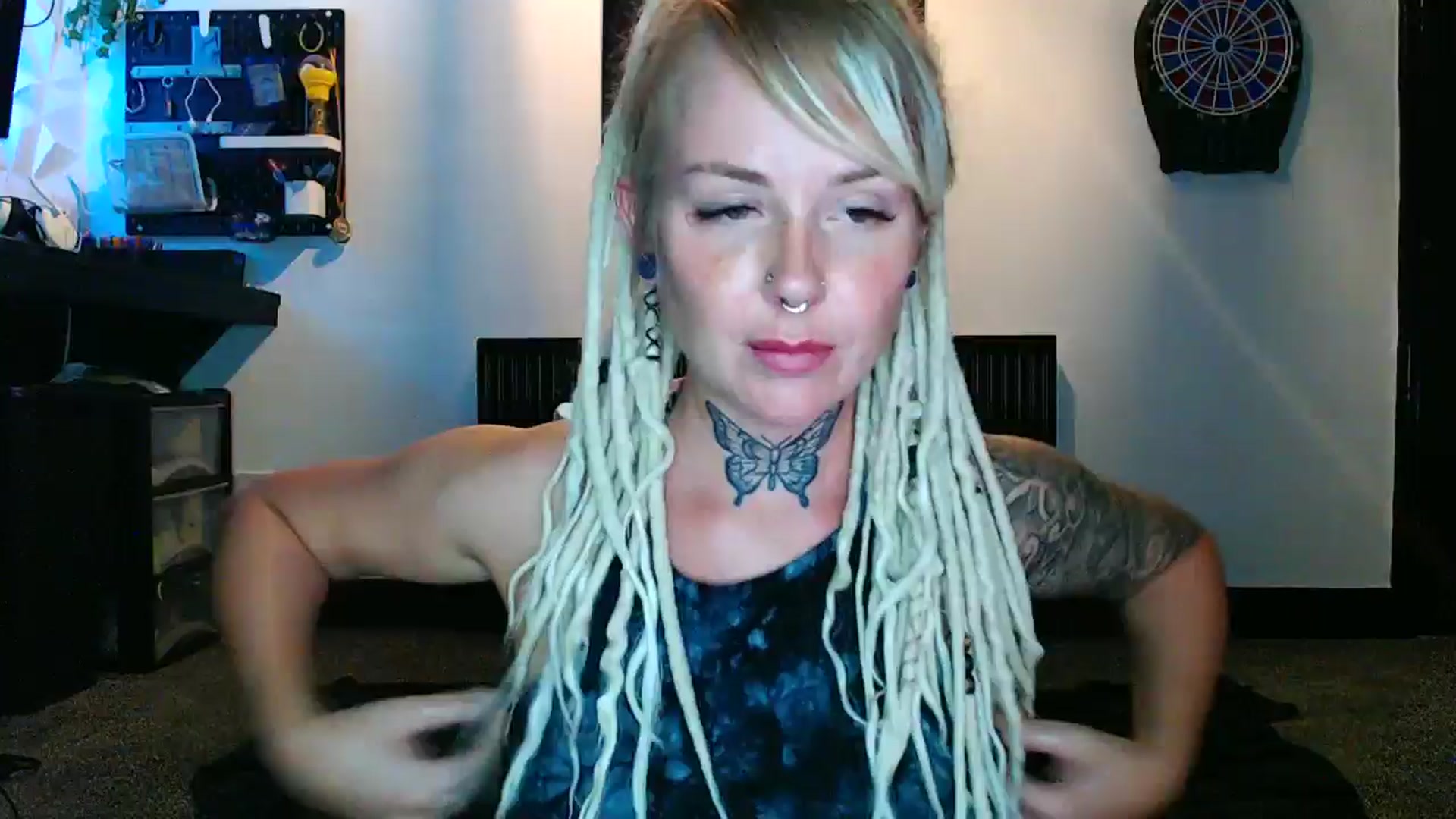 Gallery image thumbnail from pixieDread's myfreecams stream on, 08/13/2025, 21:51 image 1 of 20