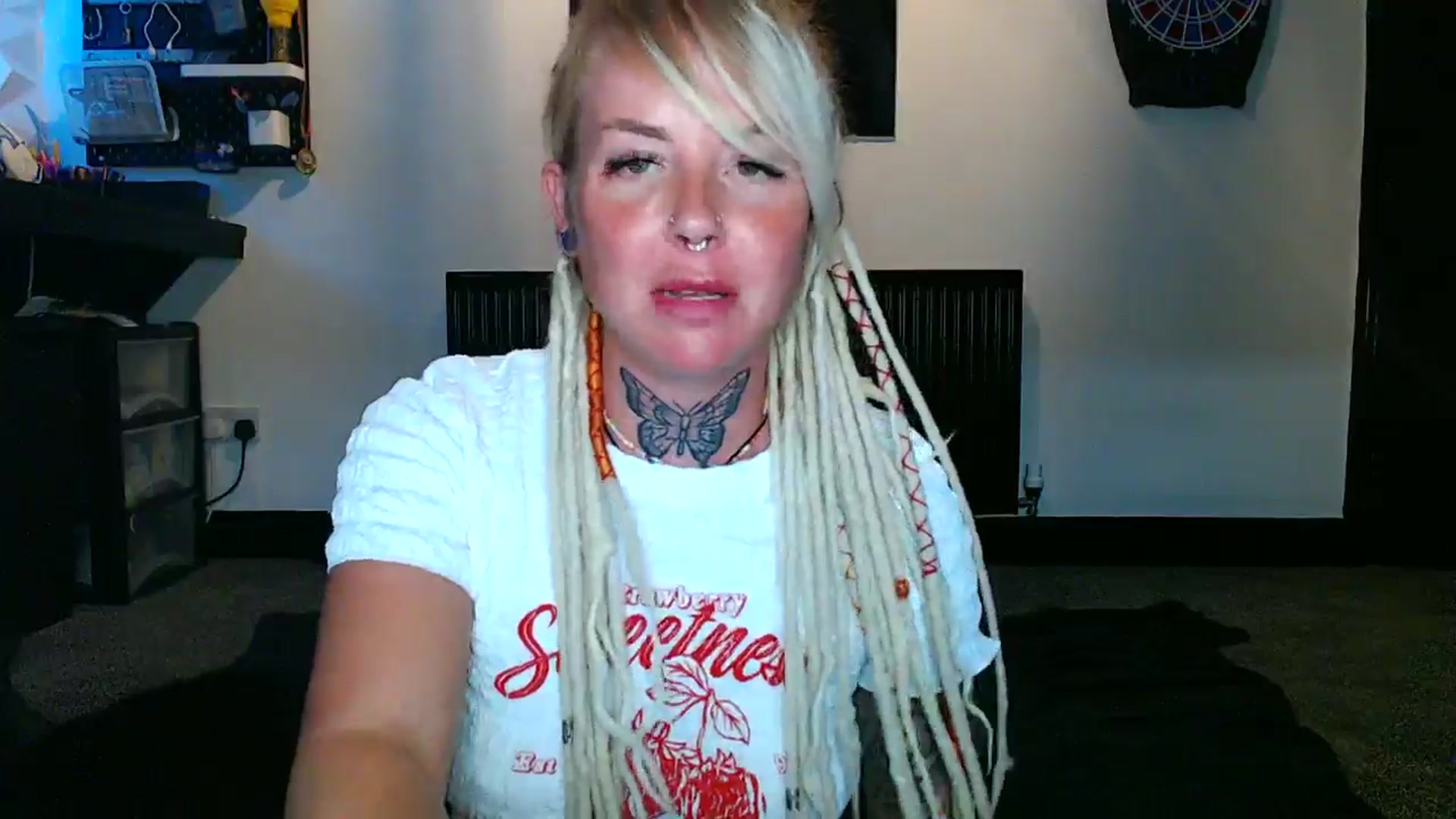 Gallery image thumbnail from pixieDread's myfreecams stream on, 08/15/2025, 19:25 image 15 of 20