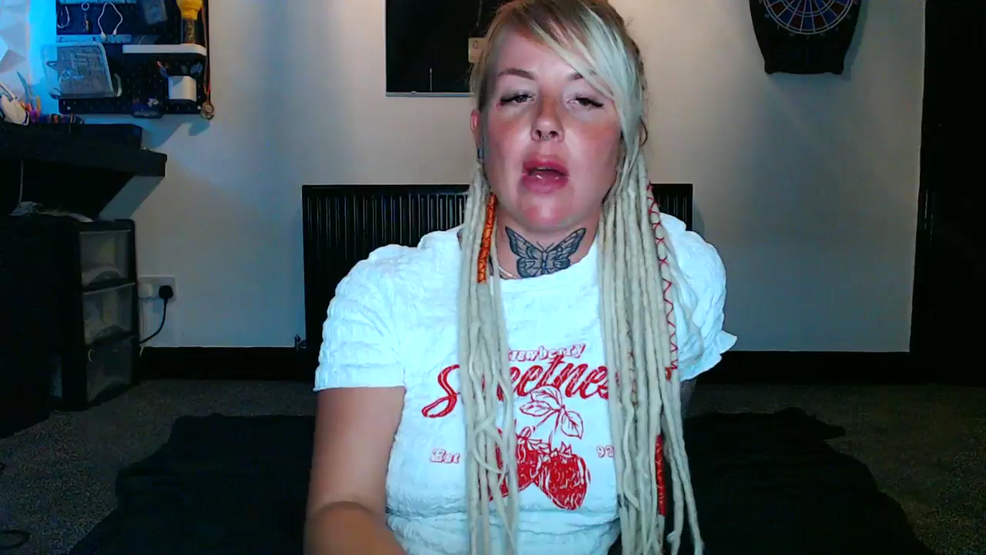 Gallery image thumbnail from pixieDread's myfreecams stream on, 08/15/2025, 19:25 image 12 of 20