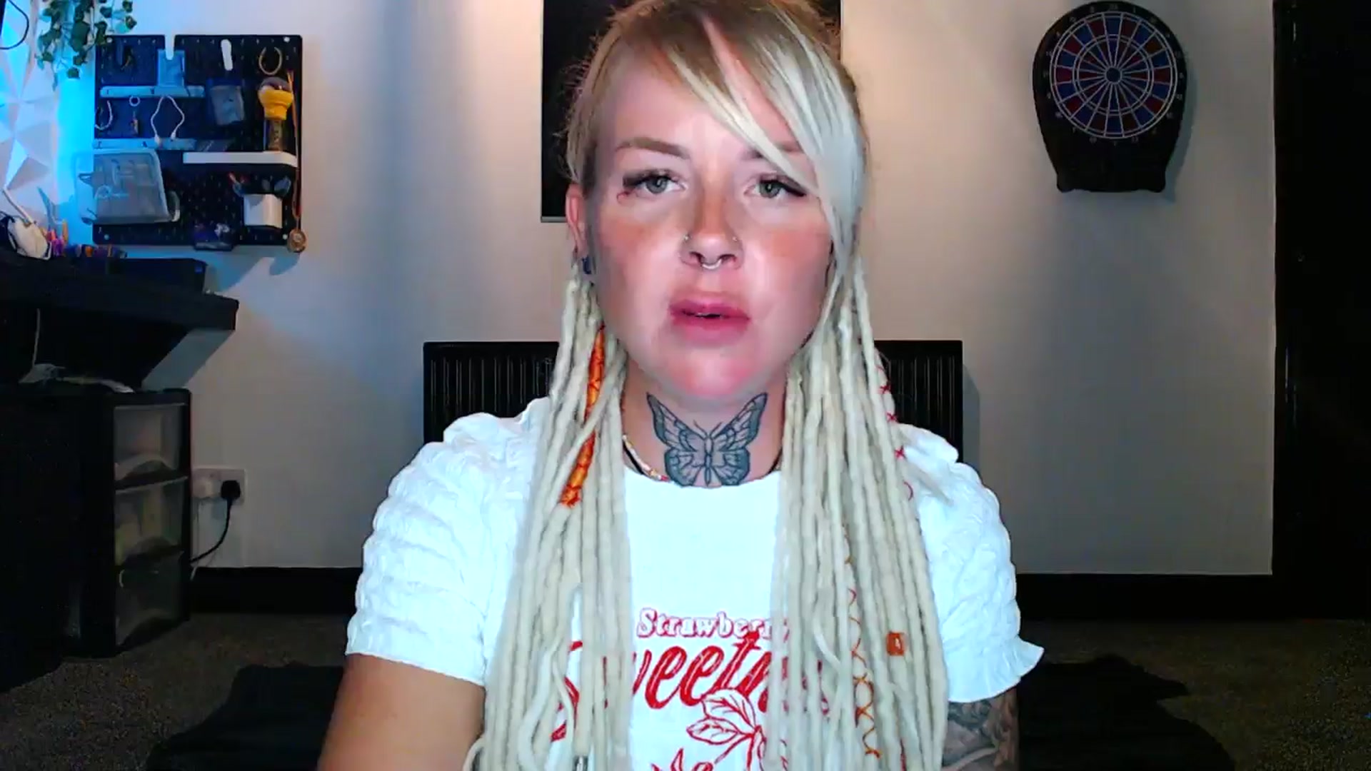 Gallery image thumbnail from pixieDread's myfreecams stream on, 08/15/2025, 20:25 image 5 of 20